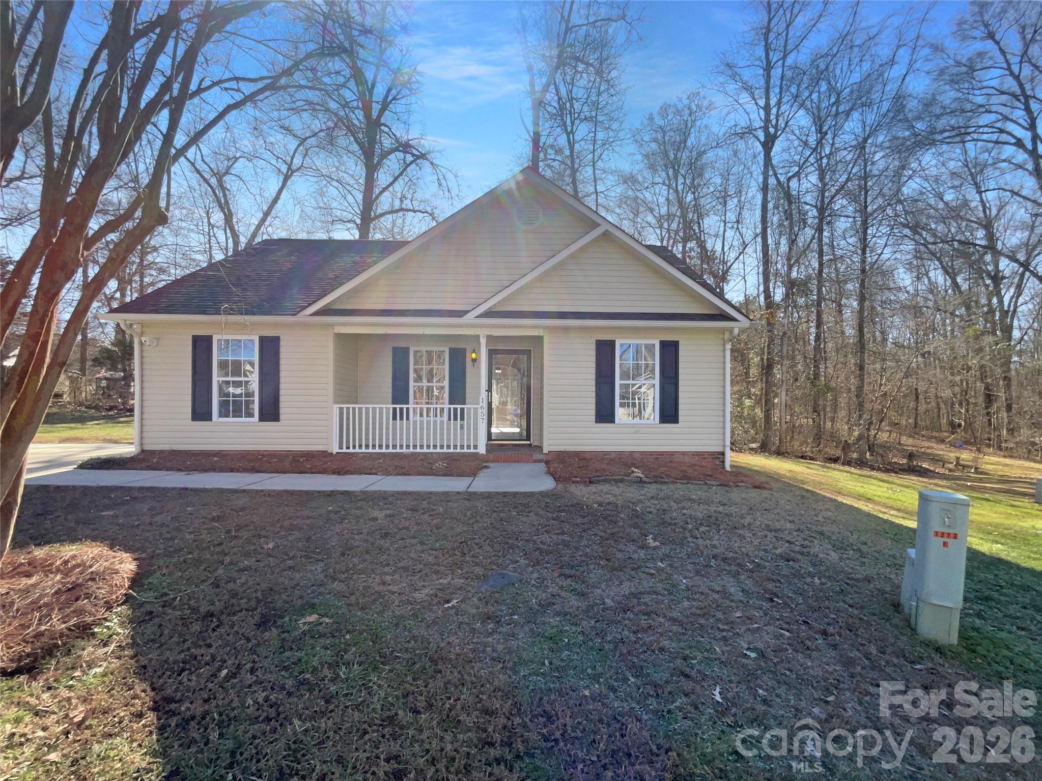1657 Gresham Court Property Photo 1