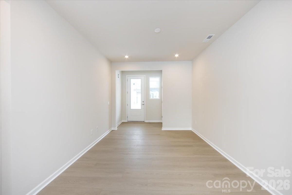 2316 Endeavor Run Property Photo 8