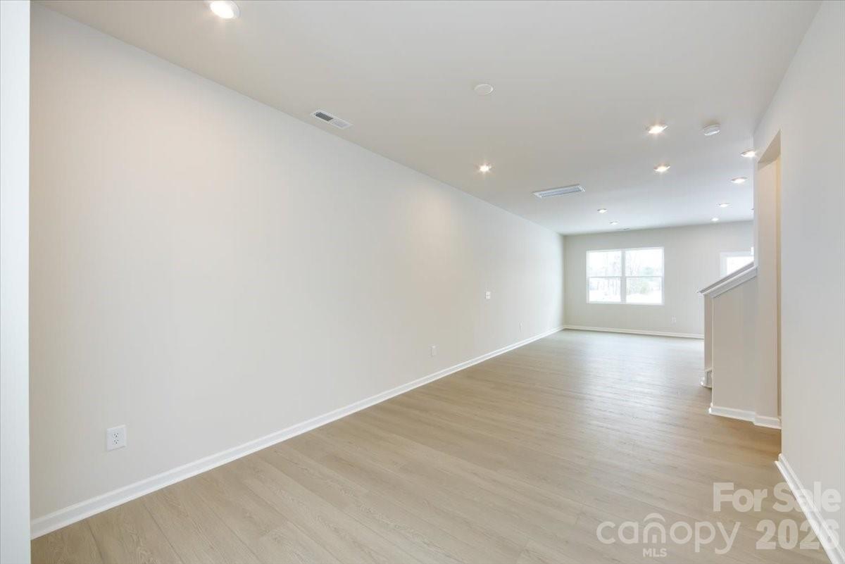 2316 Endeavor Run Property Photo 9