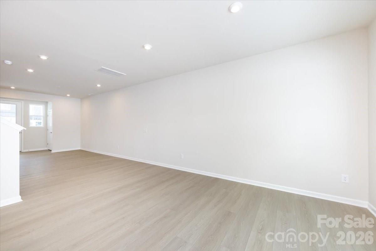 2316 Endeavor Run Property Photo 10