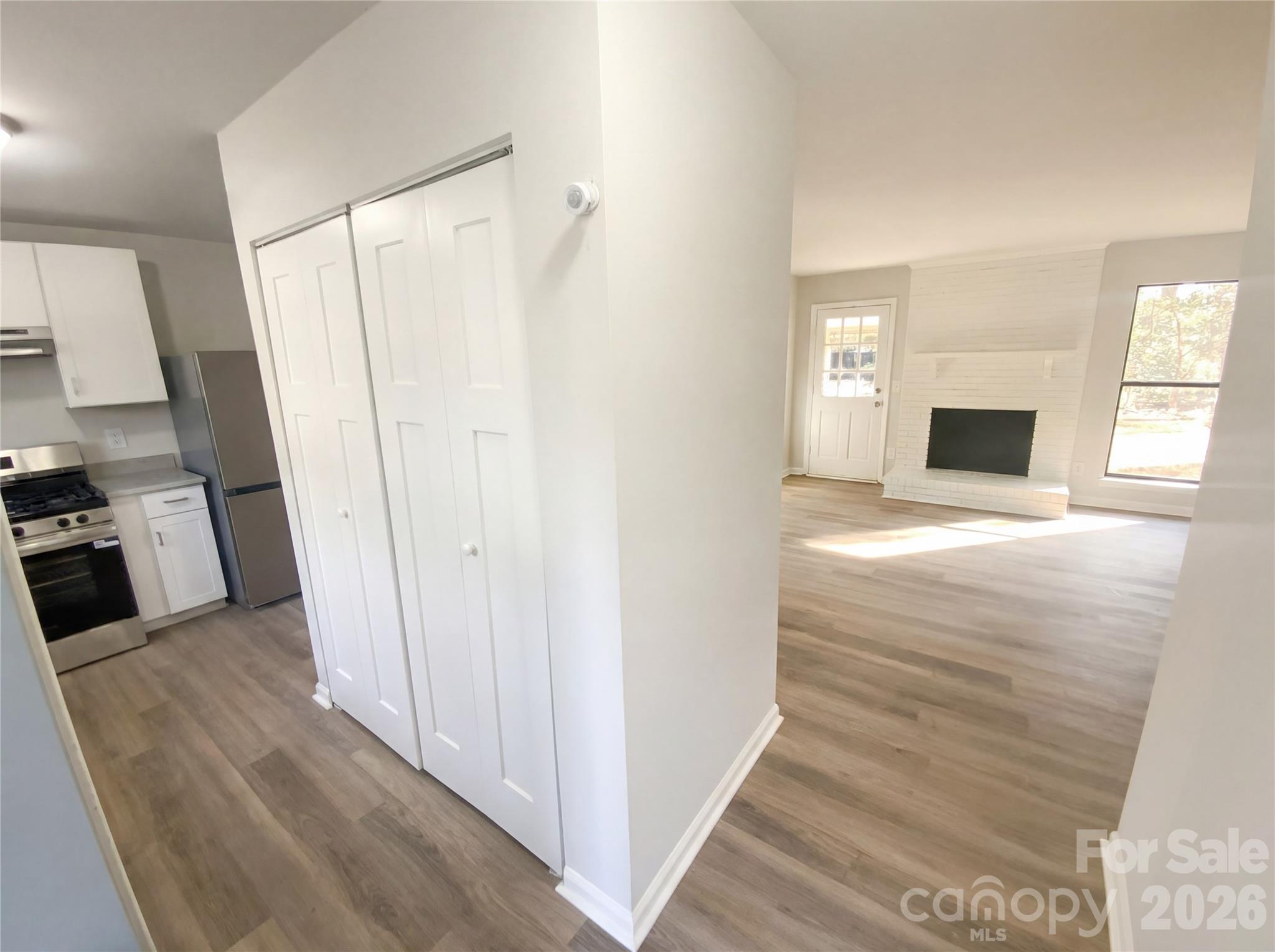 6312 Old Hickory Court Property Photo 6