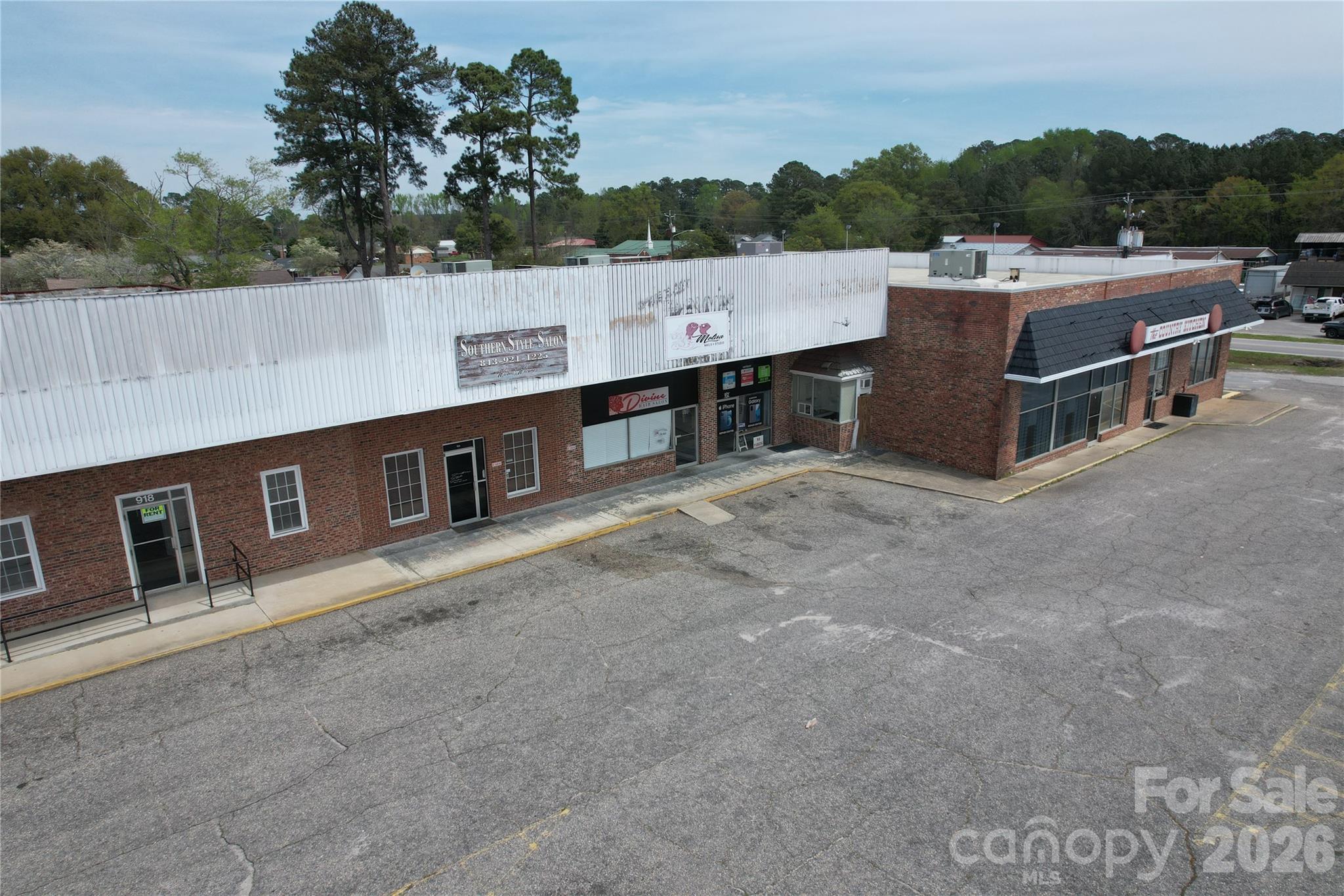 908 Chesterfield Highway Property Photo 11