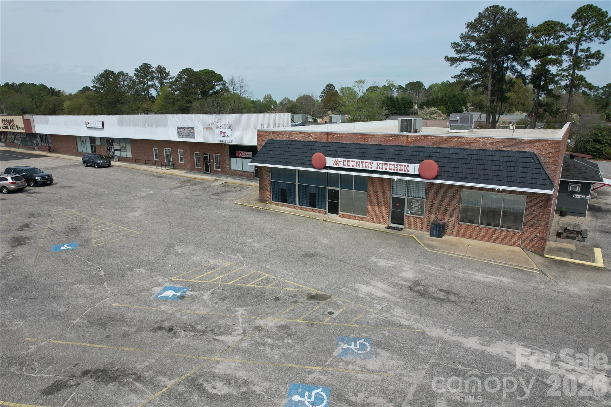 908 Chesterfield Highway Property Photo 13