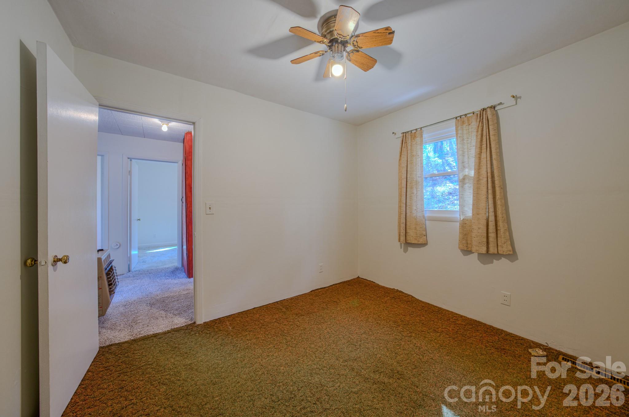 550 Saluda Street Property Photo 19