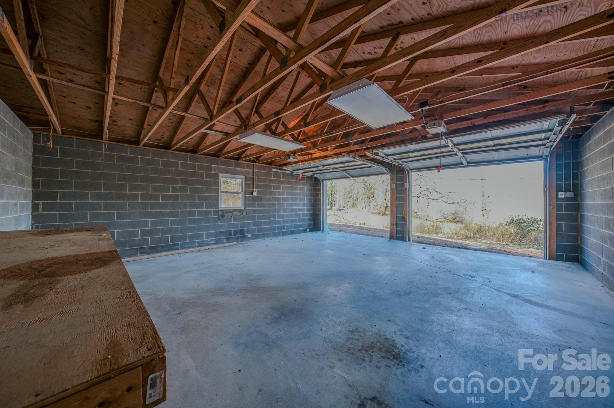 550 Saluda Street Property Photo 28