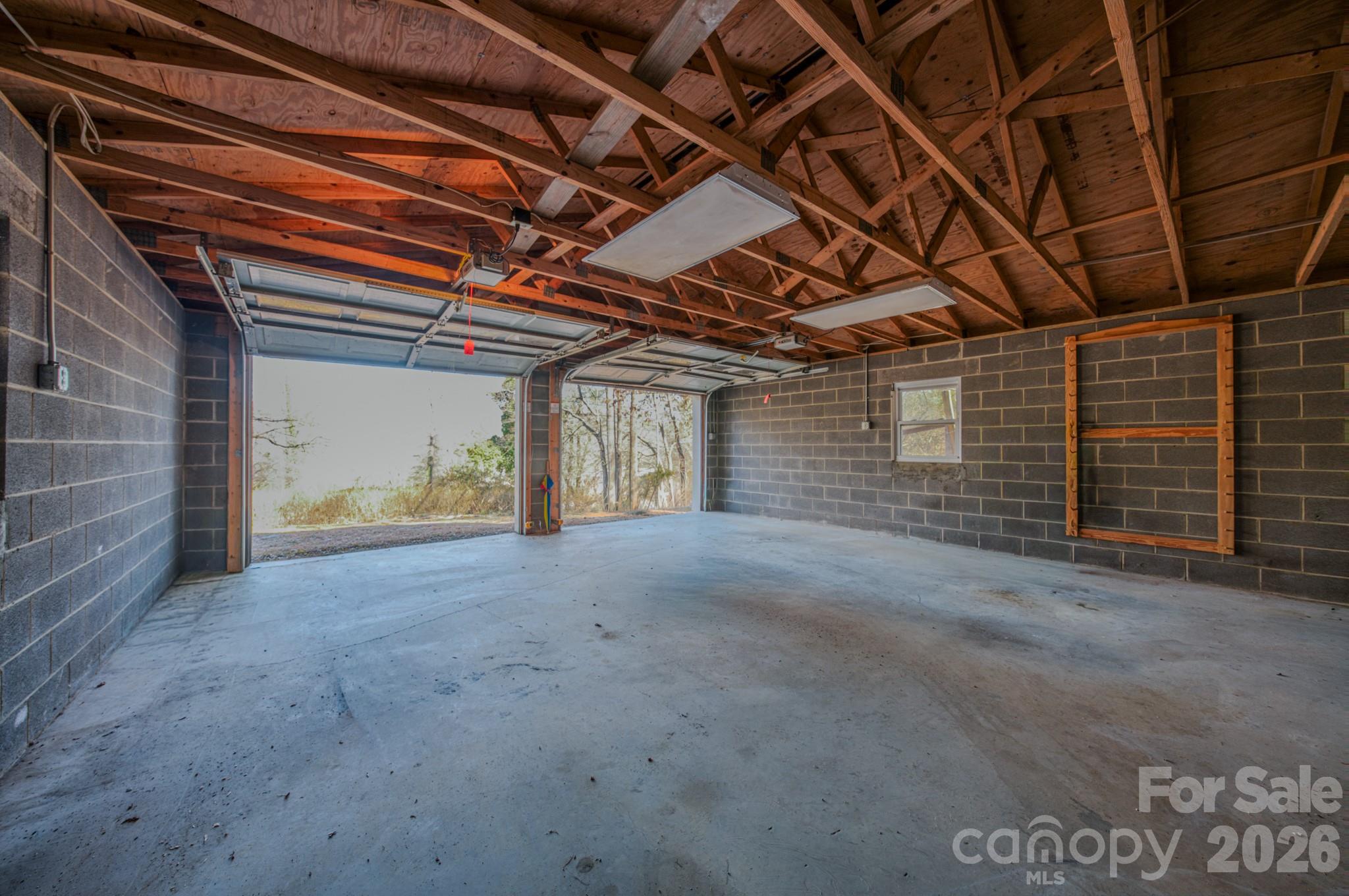 550 Saluda Street Property Photo 29