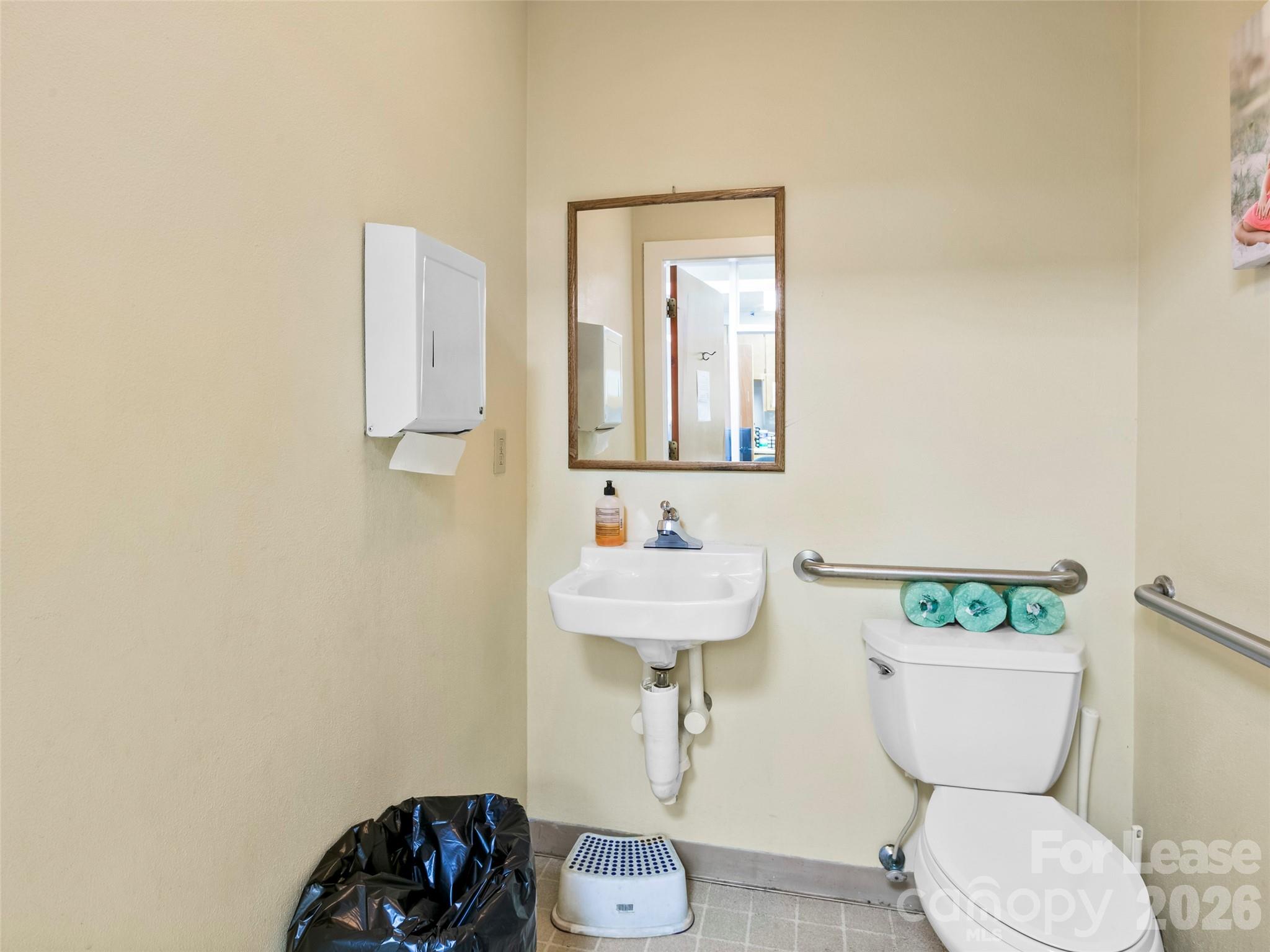 157 Medical Park Drive Property Photo 12