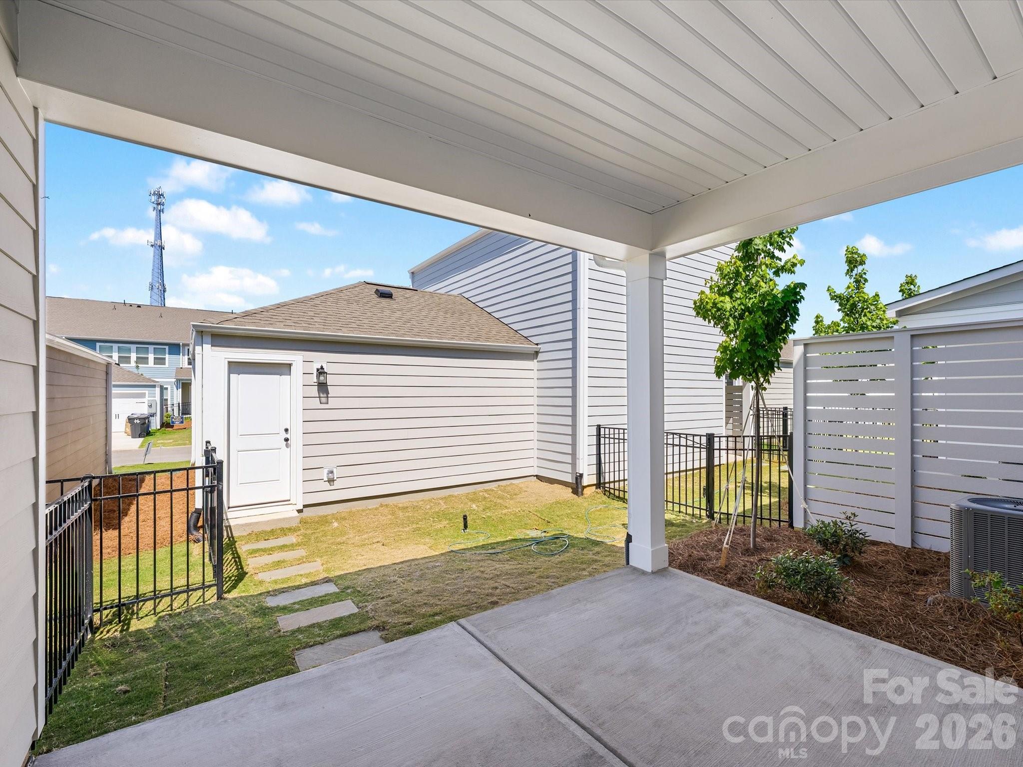 11423 Prosperity Church Road Property Photo 18