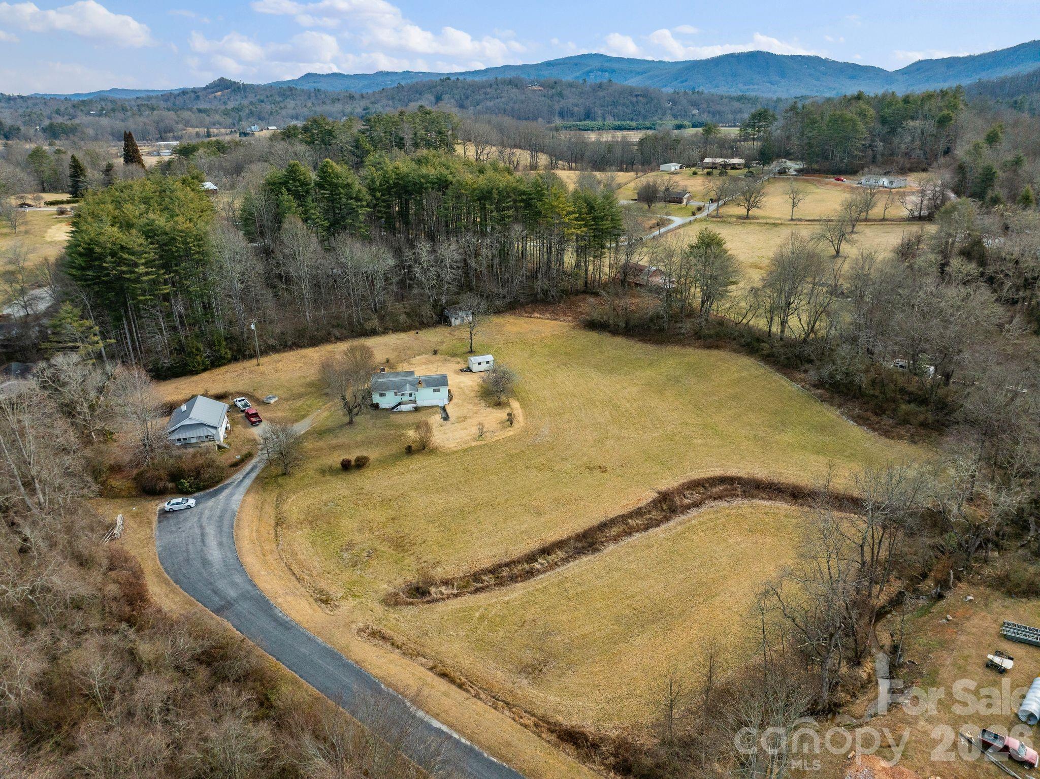 146 And 148 Monteith Road Property Photo 7