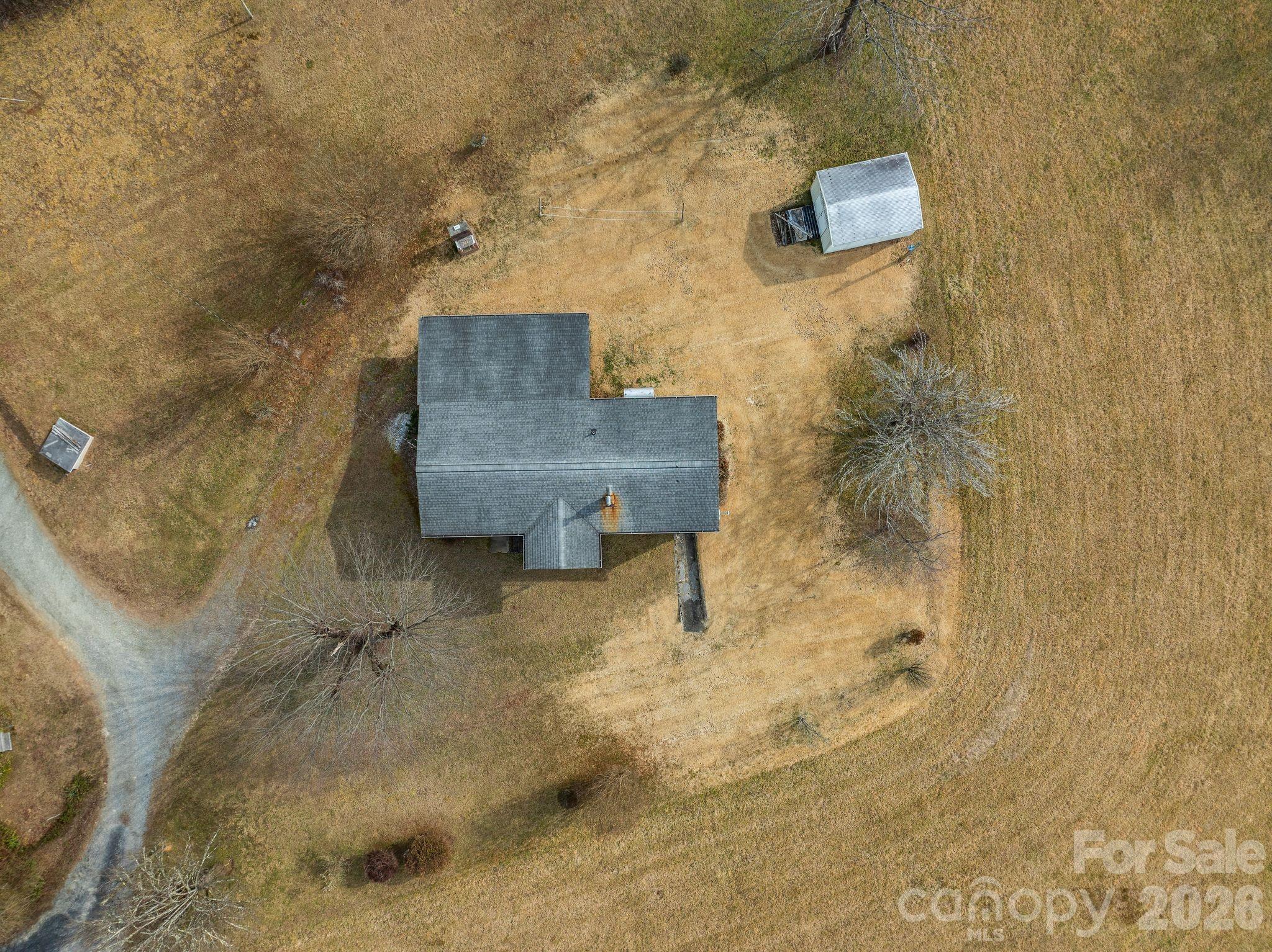 146 And 148 Monteith Road Property Photo 9
