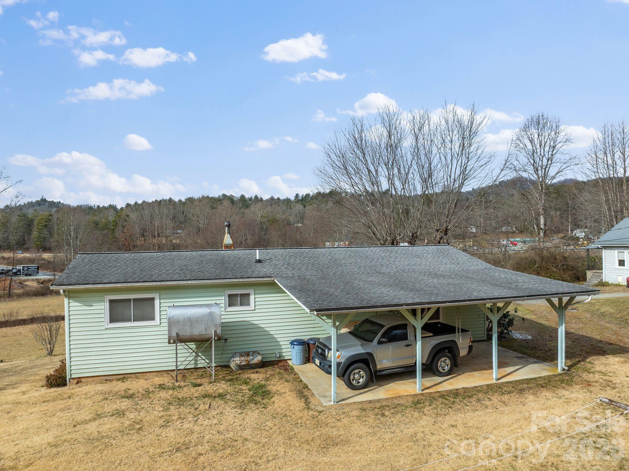 146 And 148 Monteith Road Property Photo 25