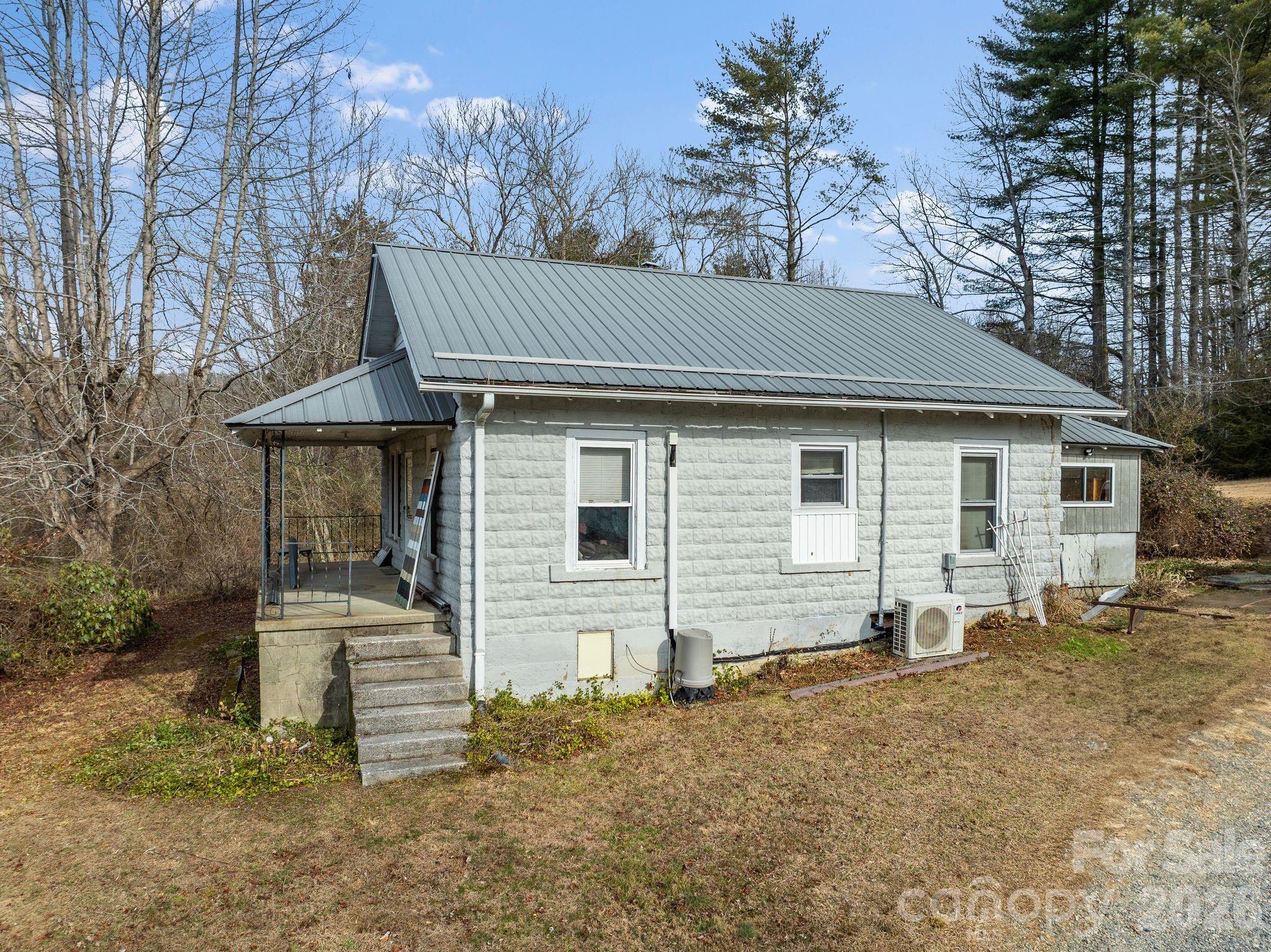 146 And 148 Monteith Road Property Photo 29