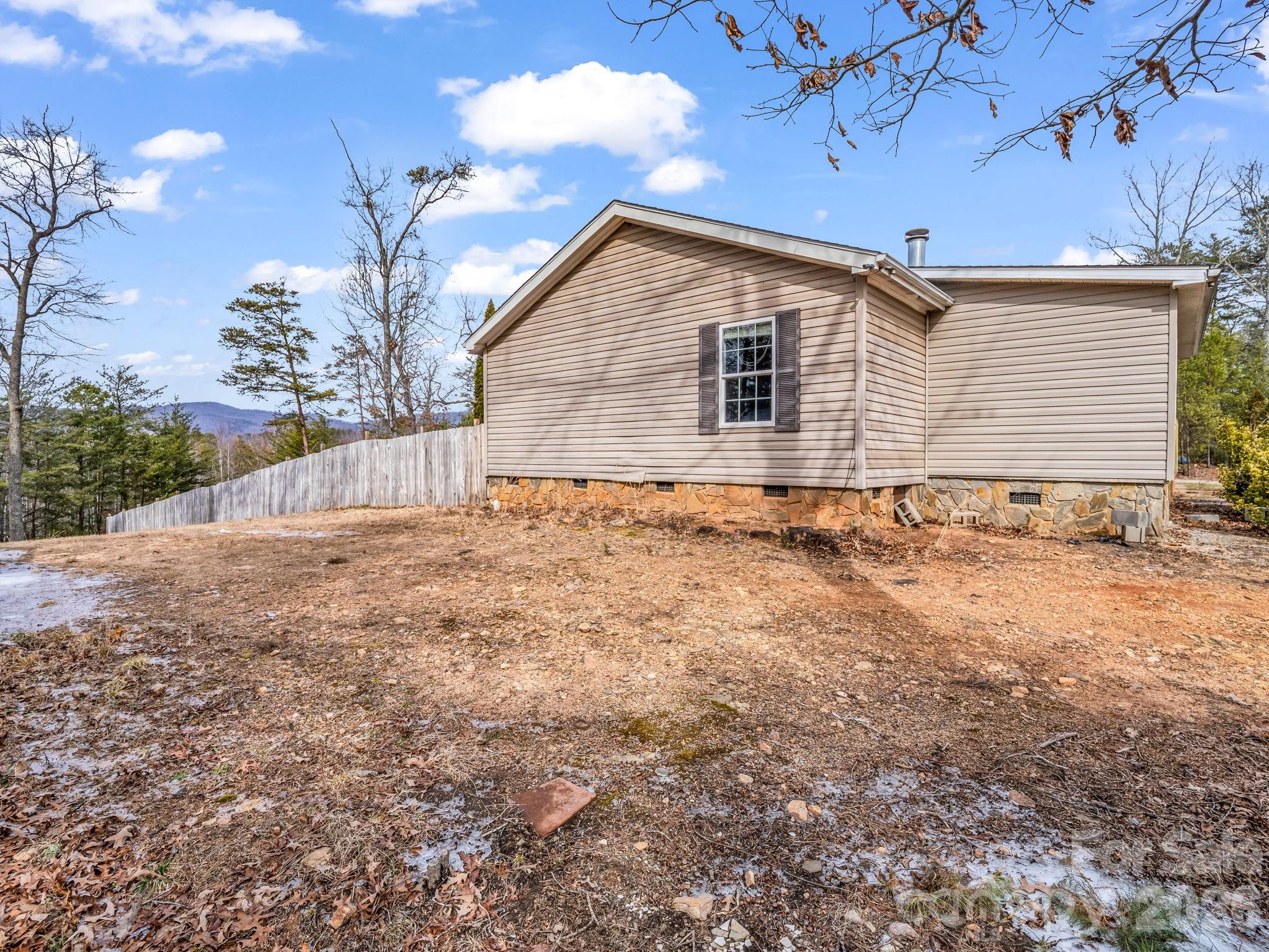 865 Boland Drive Property Photo 10