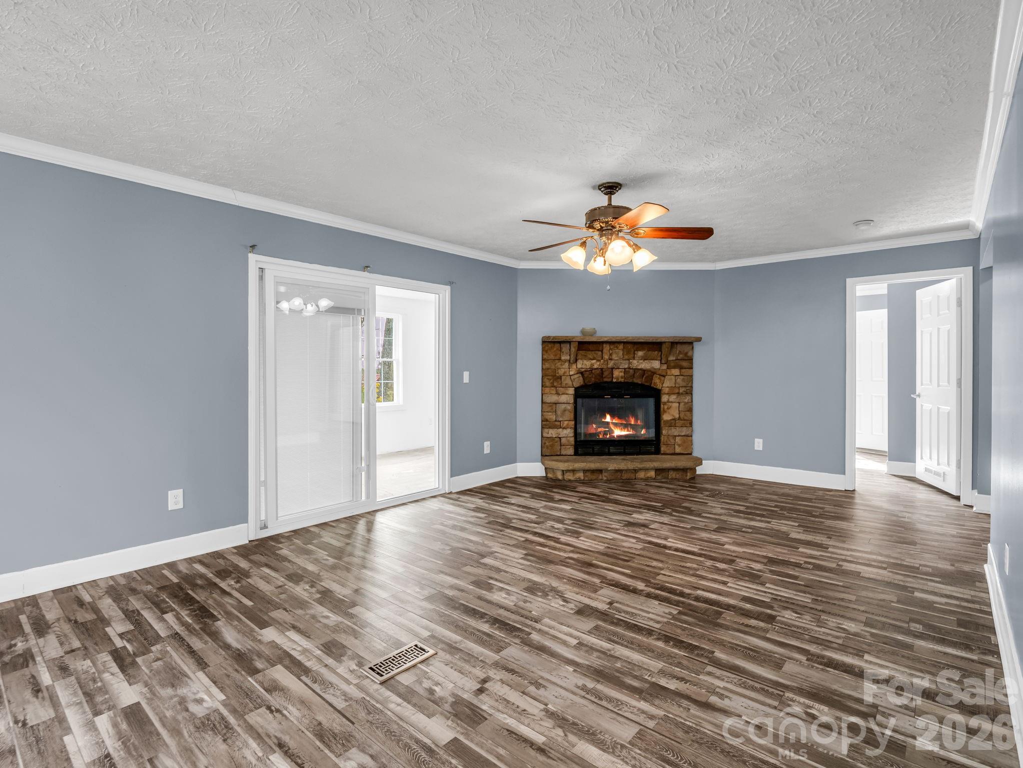 865 Boland Drive Property Photo 14