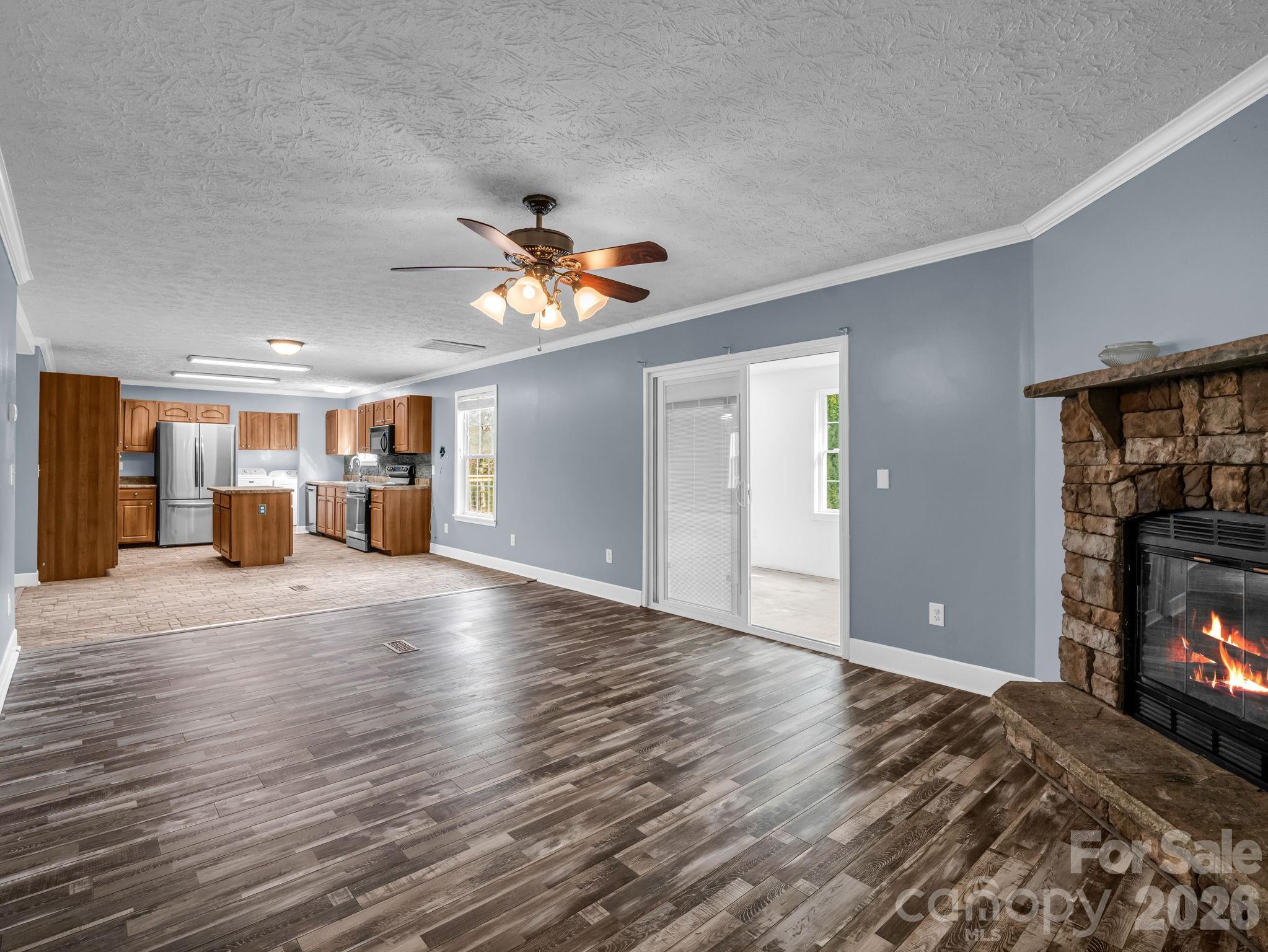 865 Boland Drive Property Photo 16