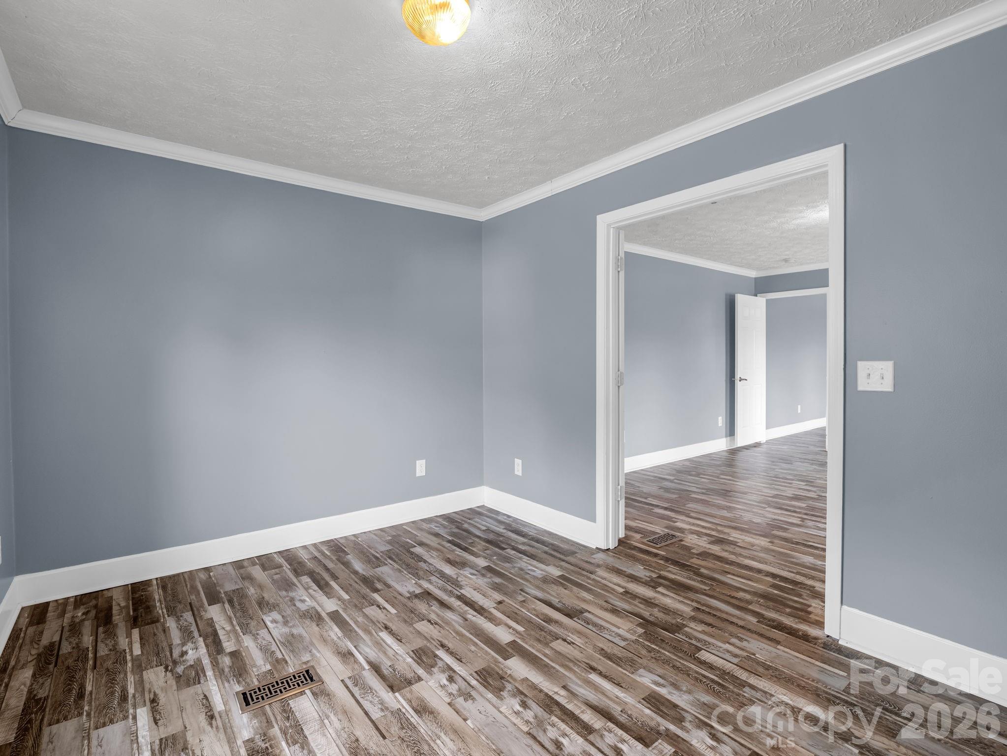 865 Boland Drive Property Photo 32