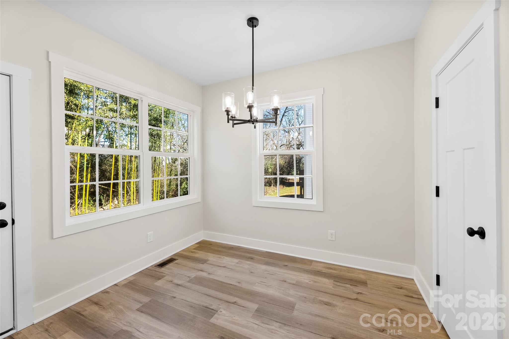 207 Putnam Street Property Photo 10