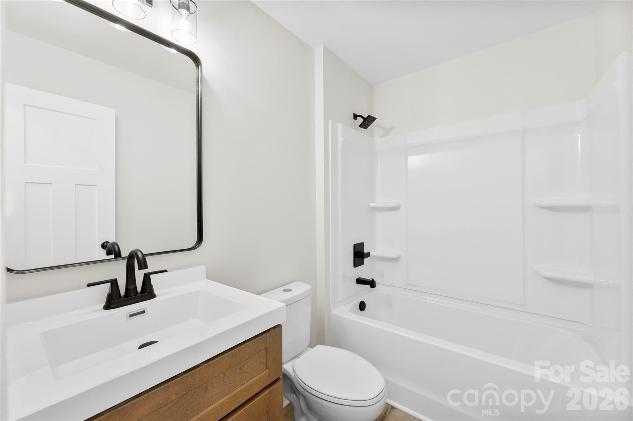 207 Putnam Street Property Photo 12