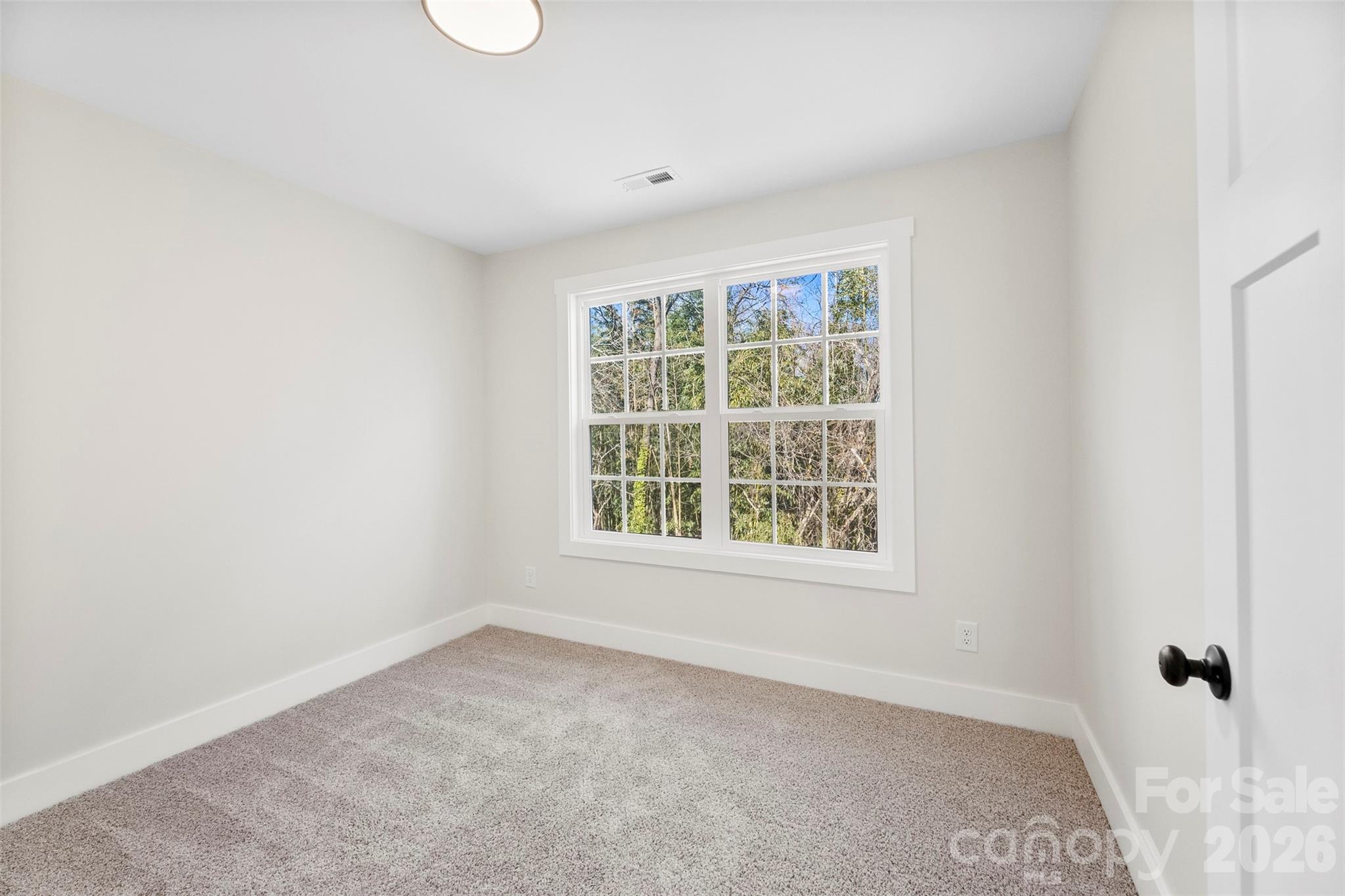 207 Putnam Street Property Photo 17