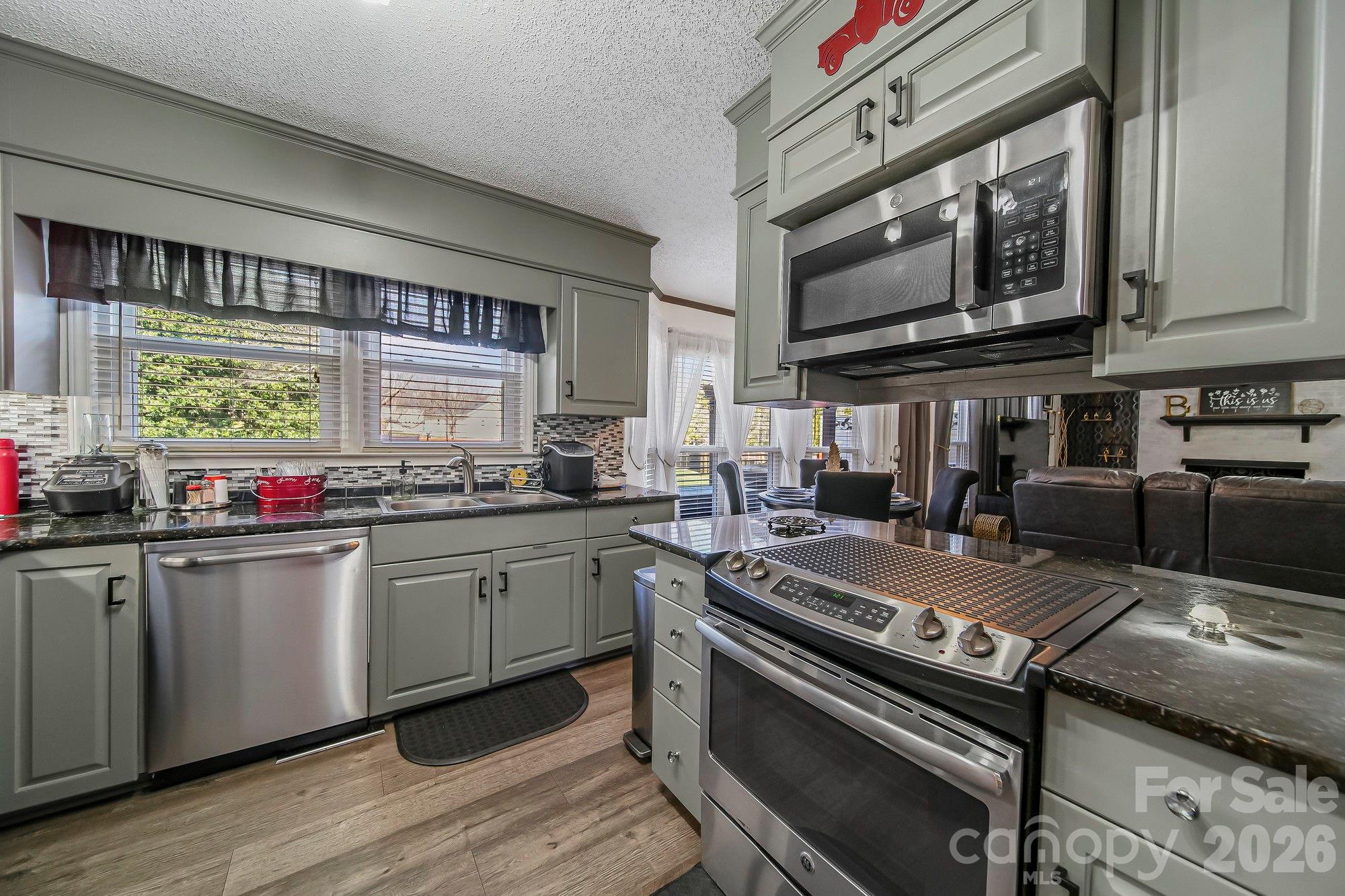 6116 Corkstone Drive Property Photo 7