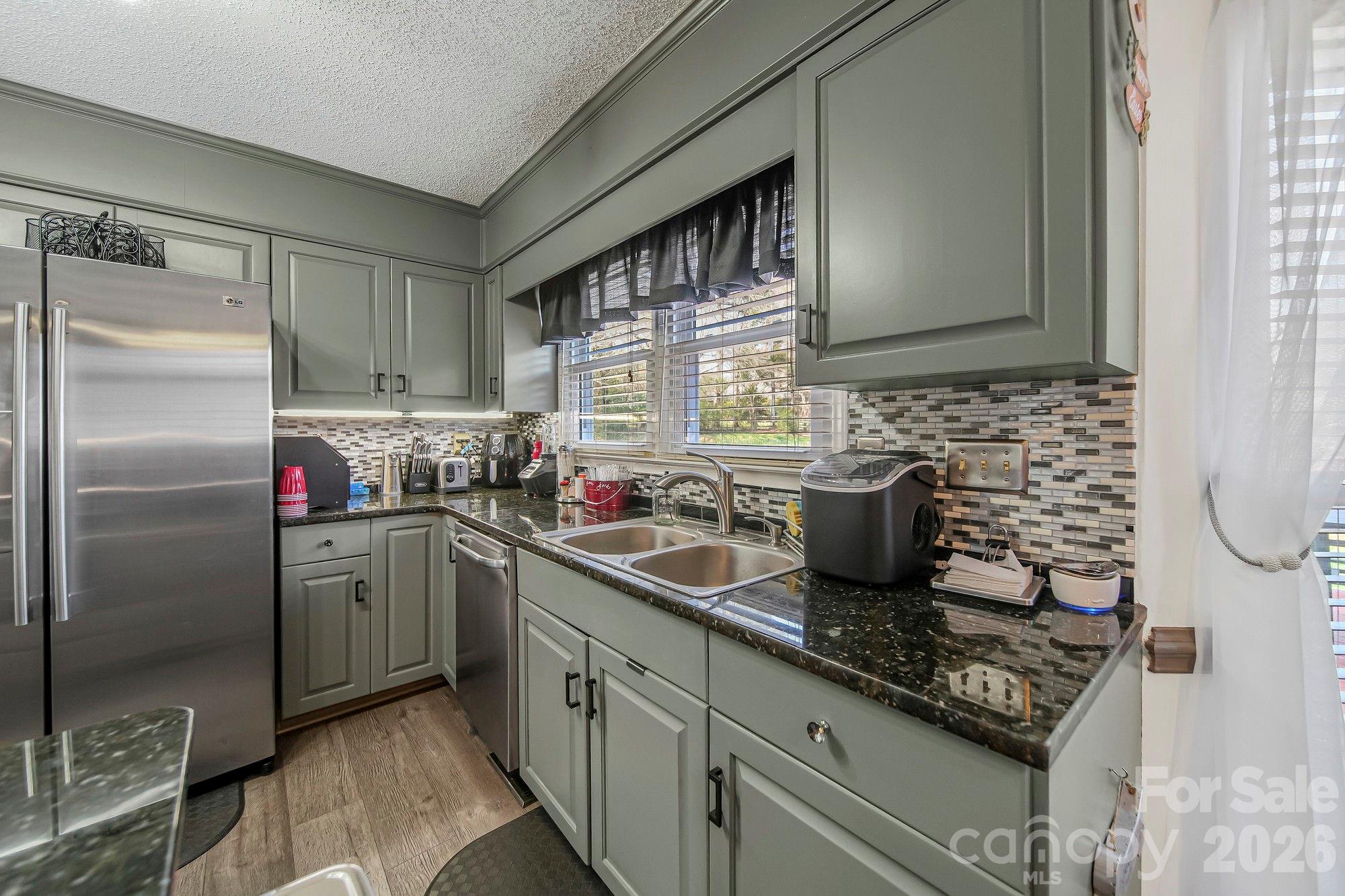 6116 Corkstone Drive Property Photo 8