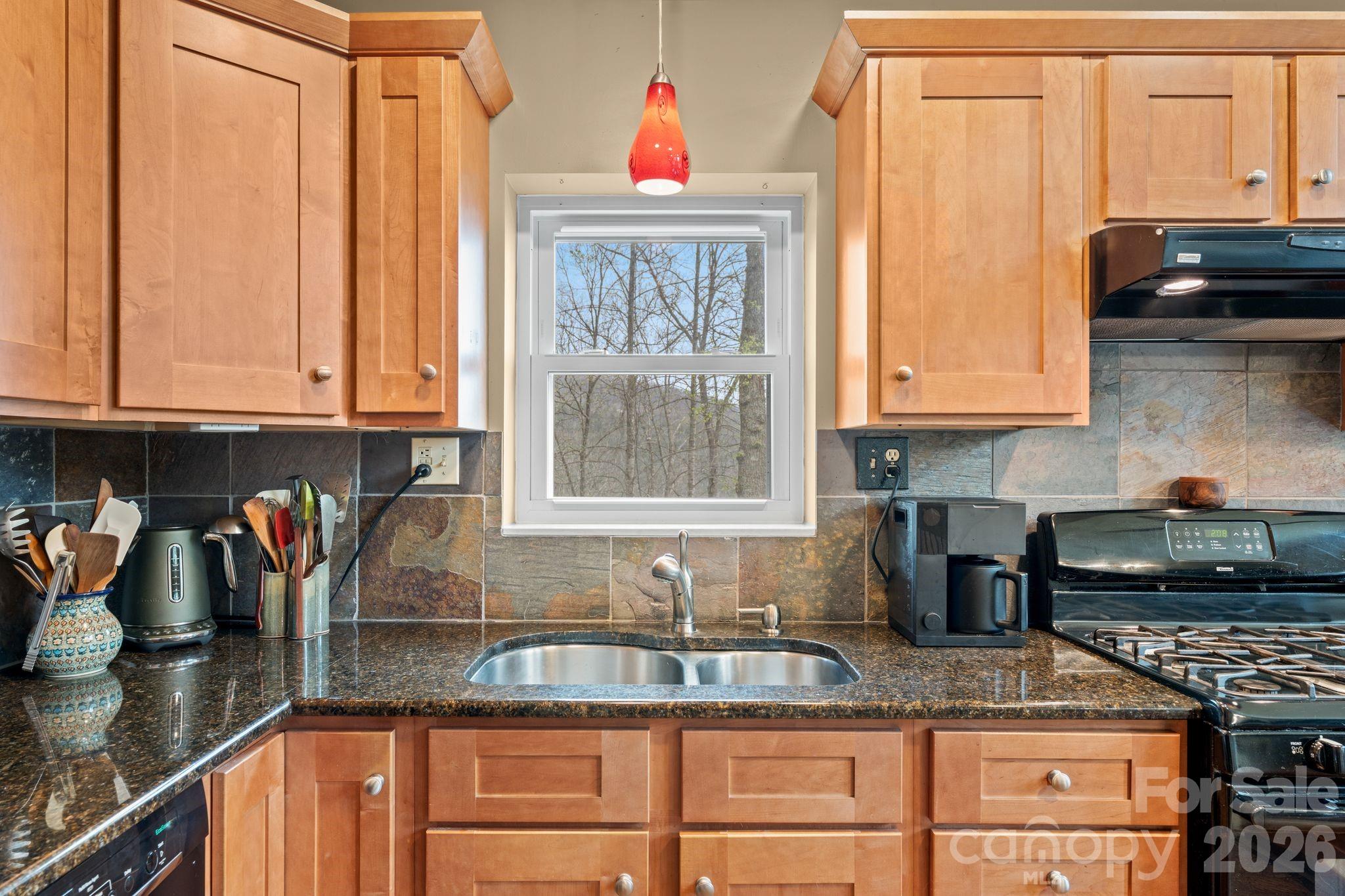 108 Hickory Forest Road Property Photo 10