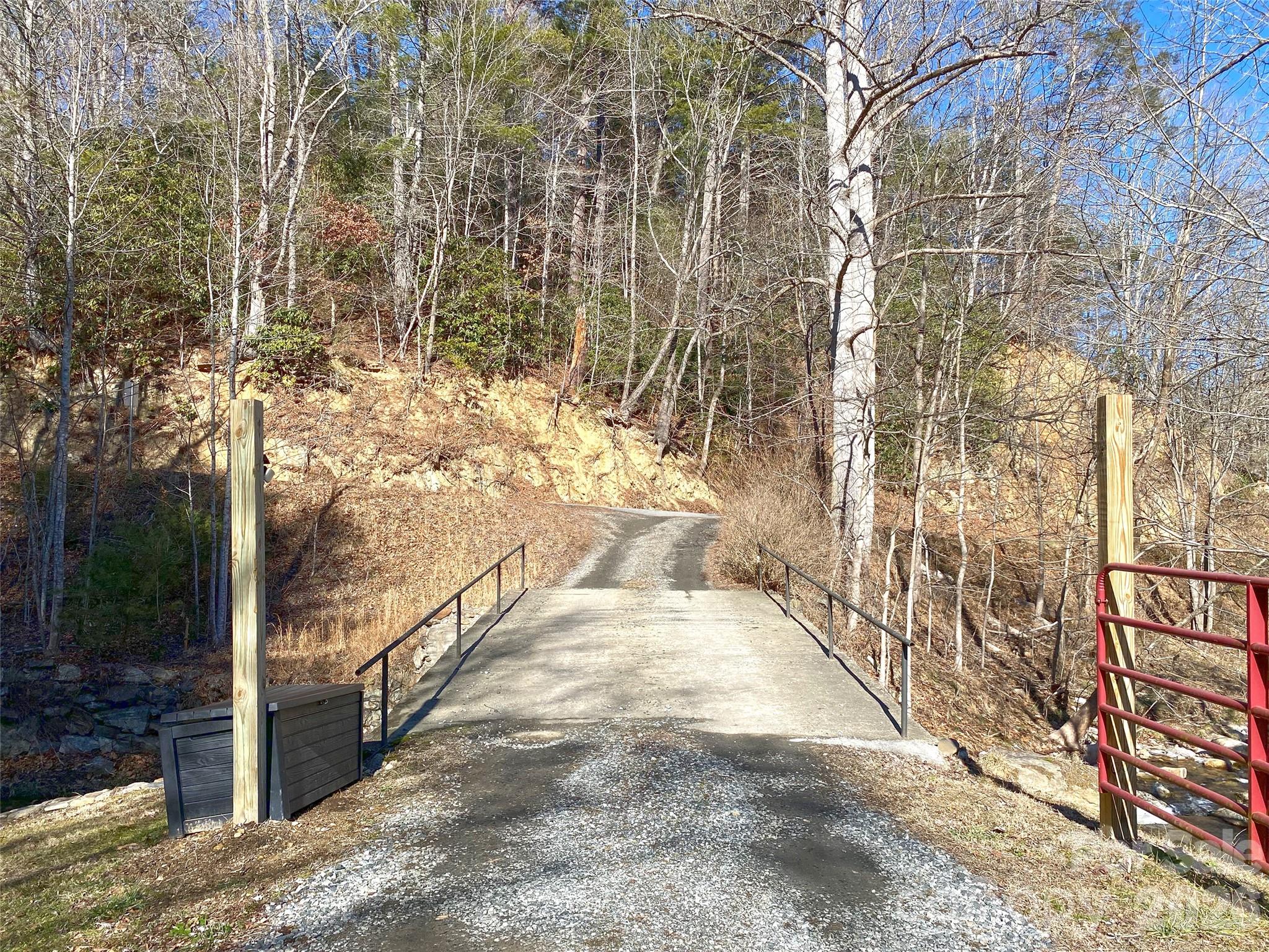 7385 Big Pine Road Property Photo 24