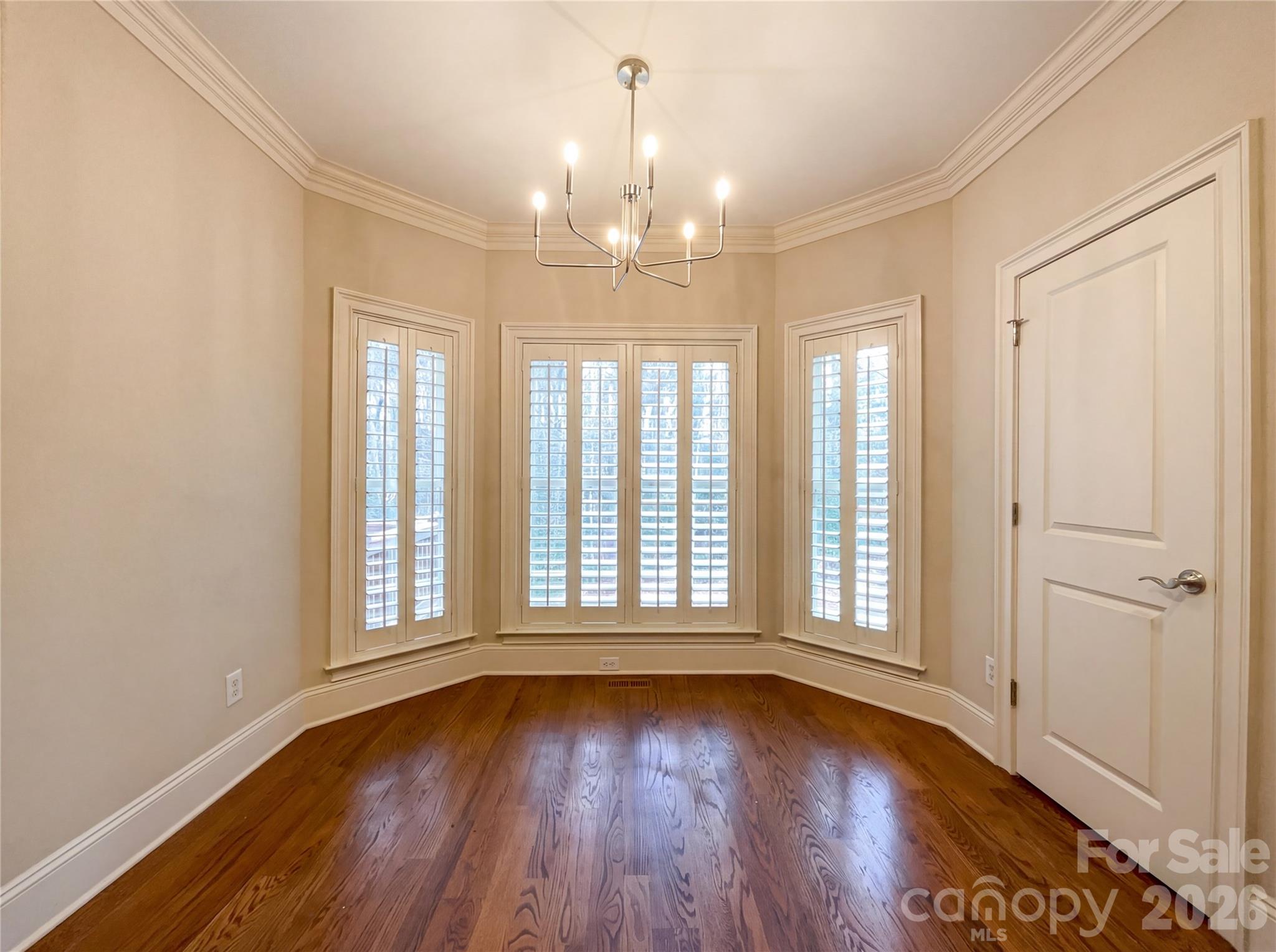 4423 Augusta Ridge Court Property Photo 7