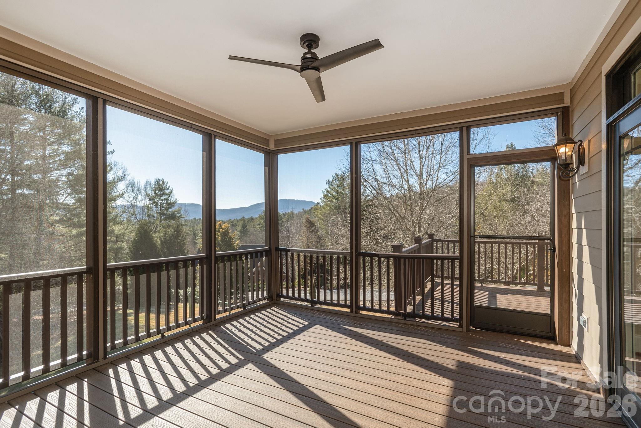 16 Winterberry Drive Property Photo 9