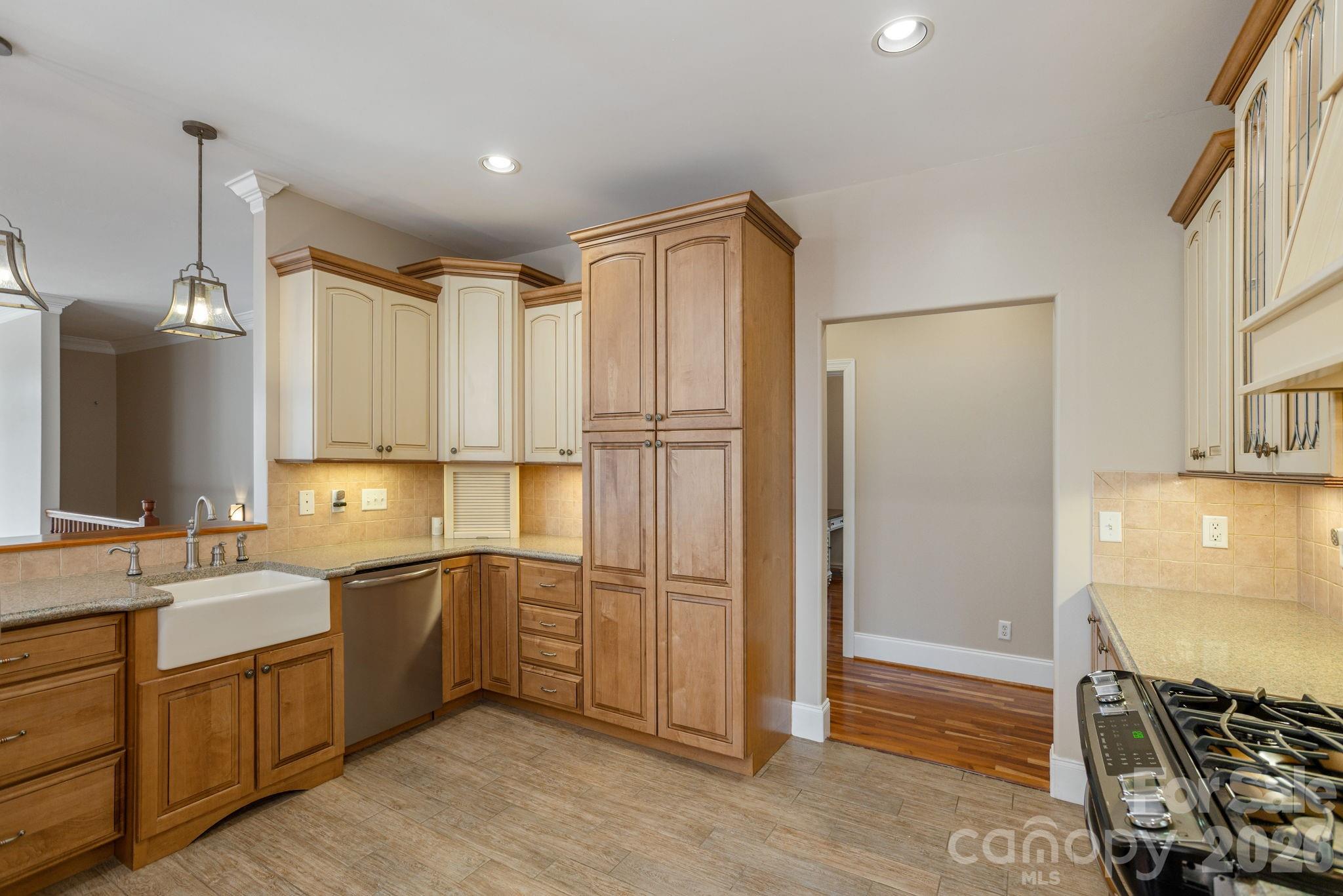 16 Winterberry Drive Property Photo 17