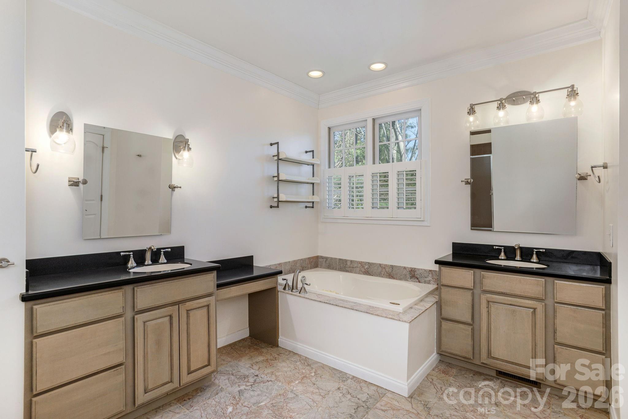 16 Winterberry Drive Property Photo 23