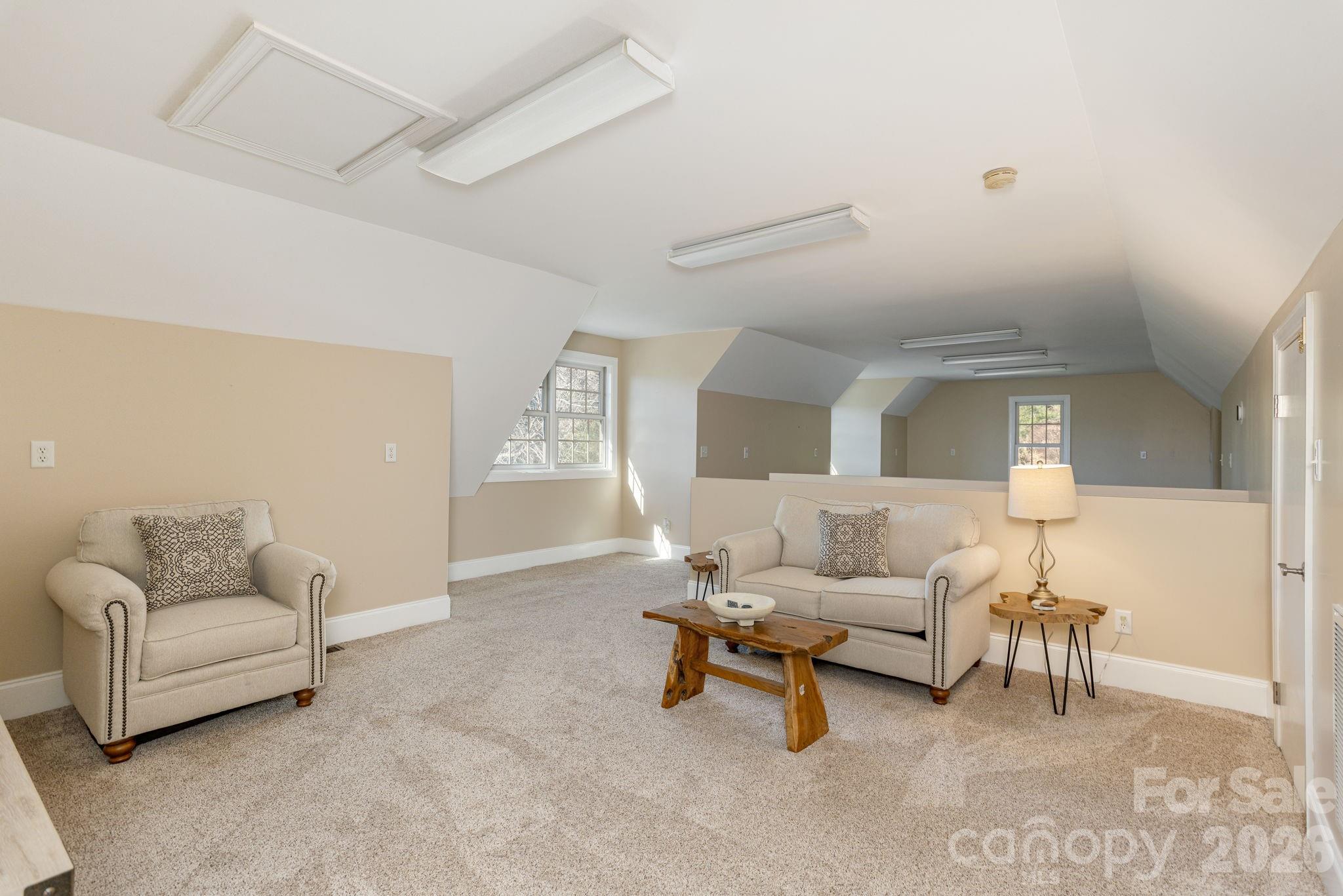 16 Winterberry Drive Property Photo 35