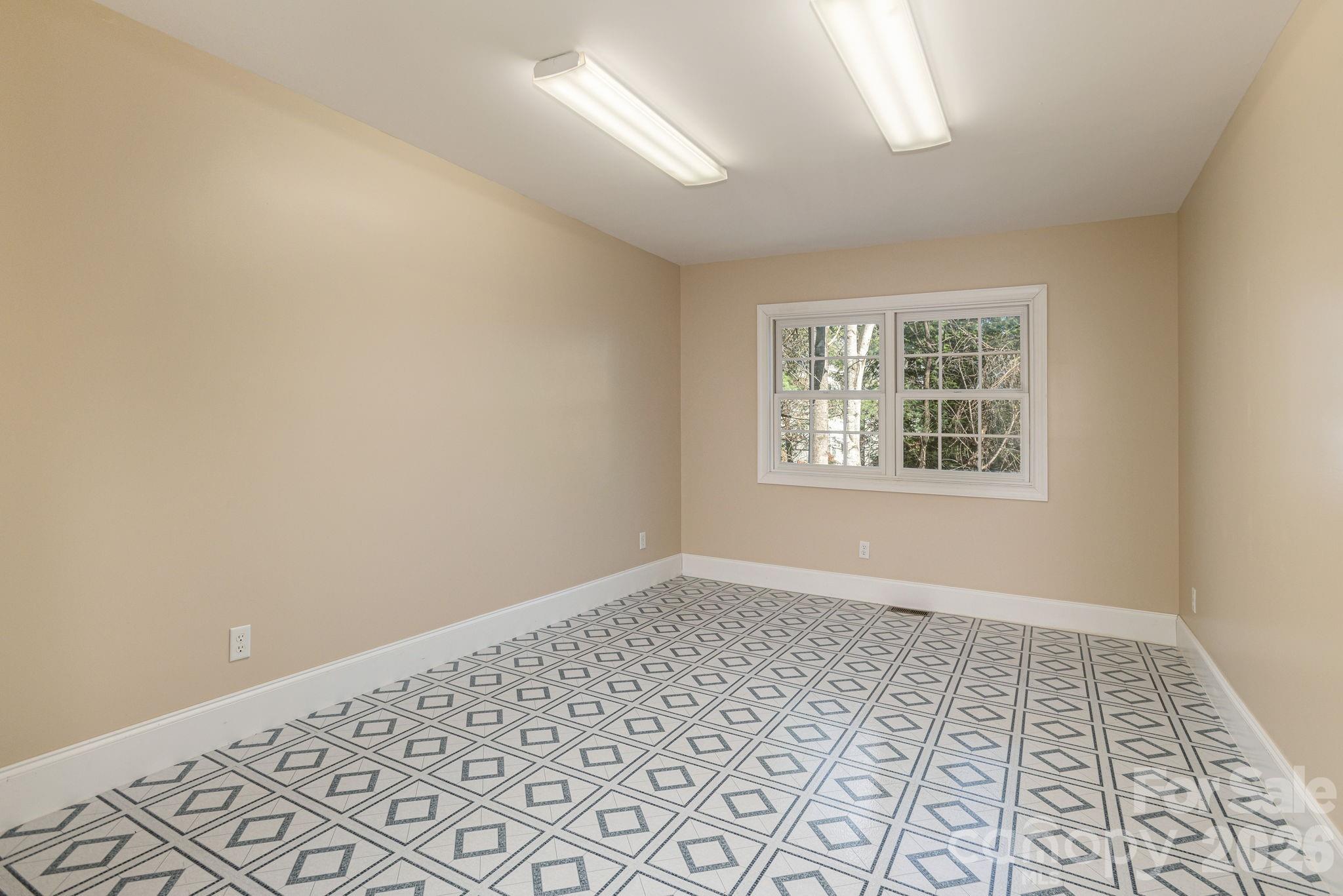16 Winterberry Drive Property Photo 44