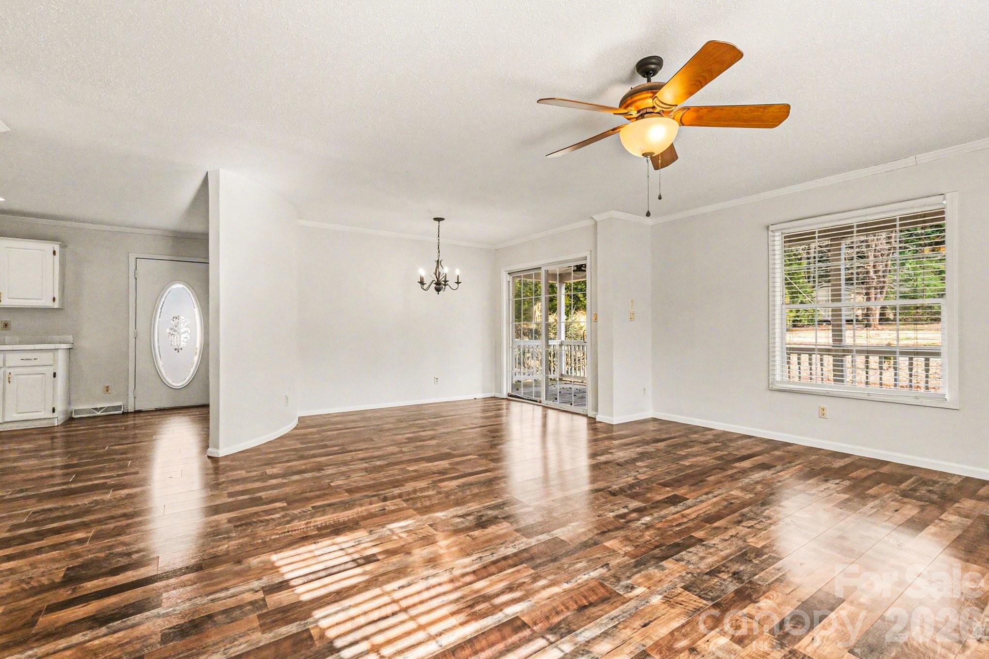 508 Bridgestone Lane Property Photo 2