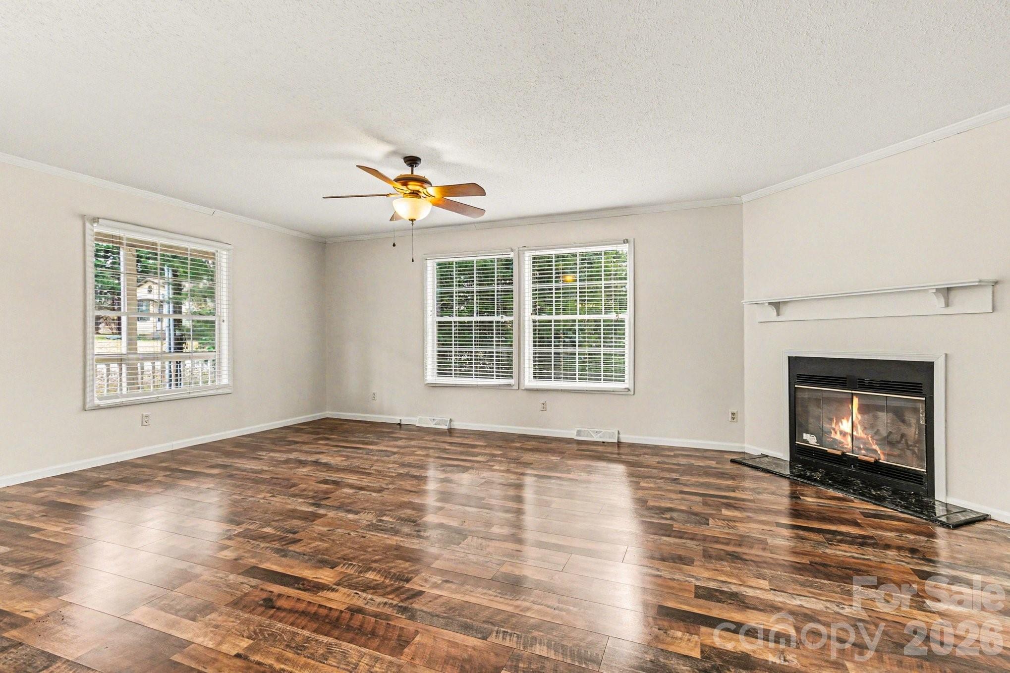 508 Bridgestone Lane Property Photo 3