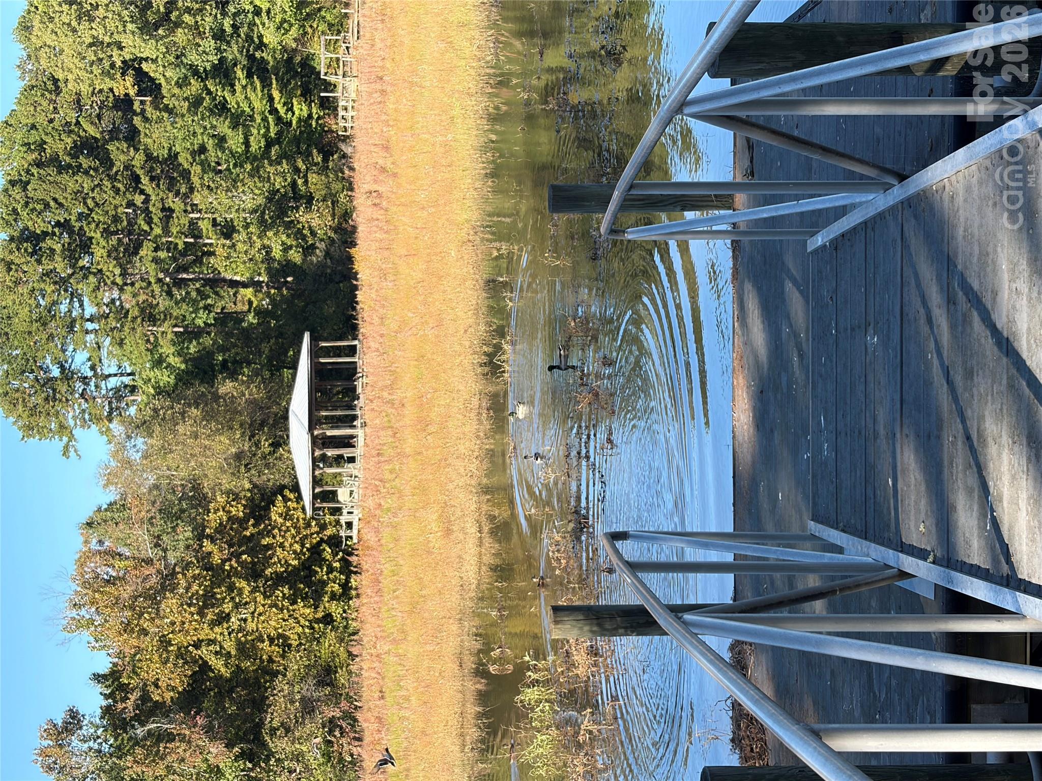 6718 Emerald Isle Drive Property Photo 9