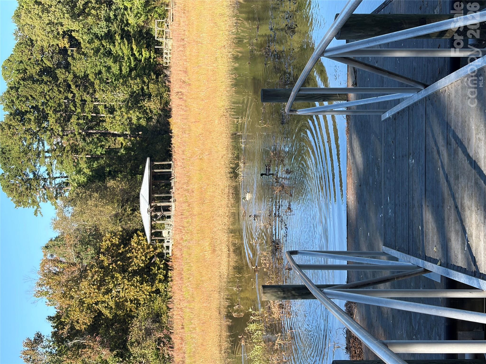 6718 Emerald Isle Drive Property Photo 10