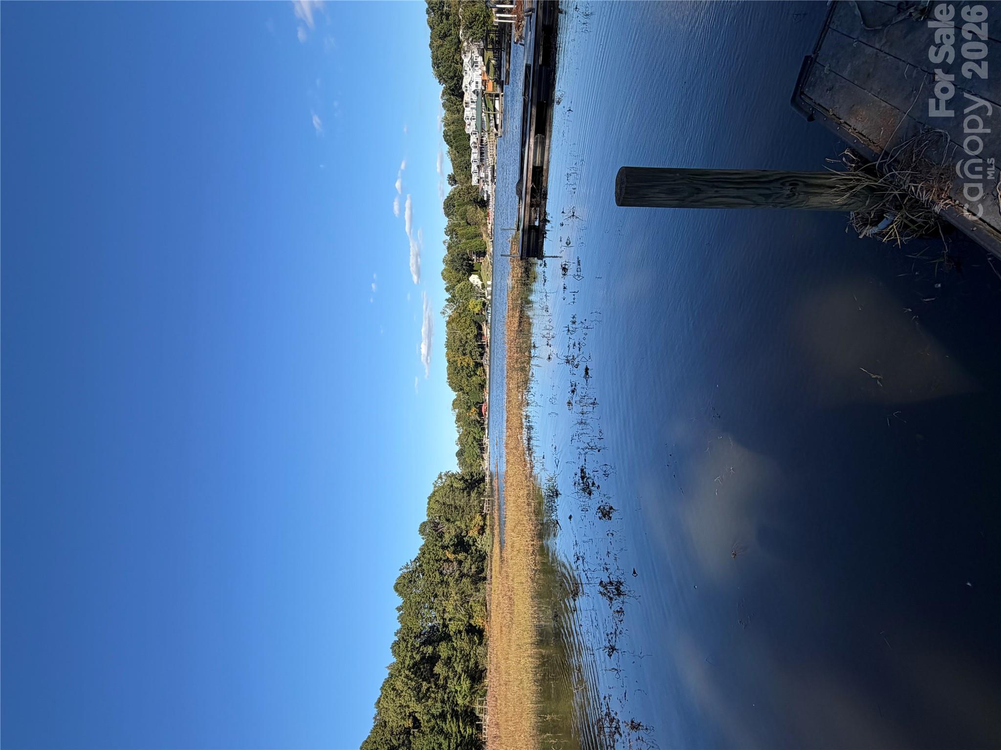6718 Emerald Isle Drive Property Photo 11