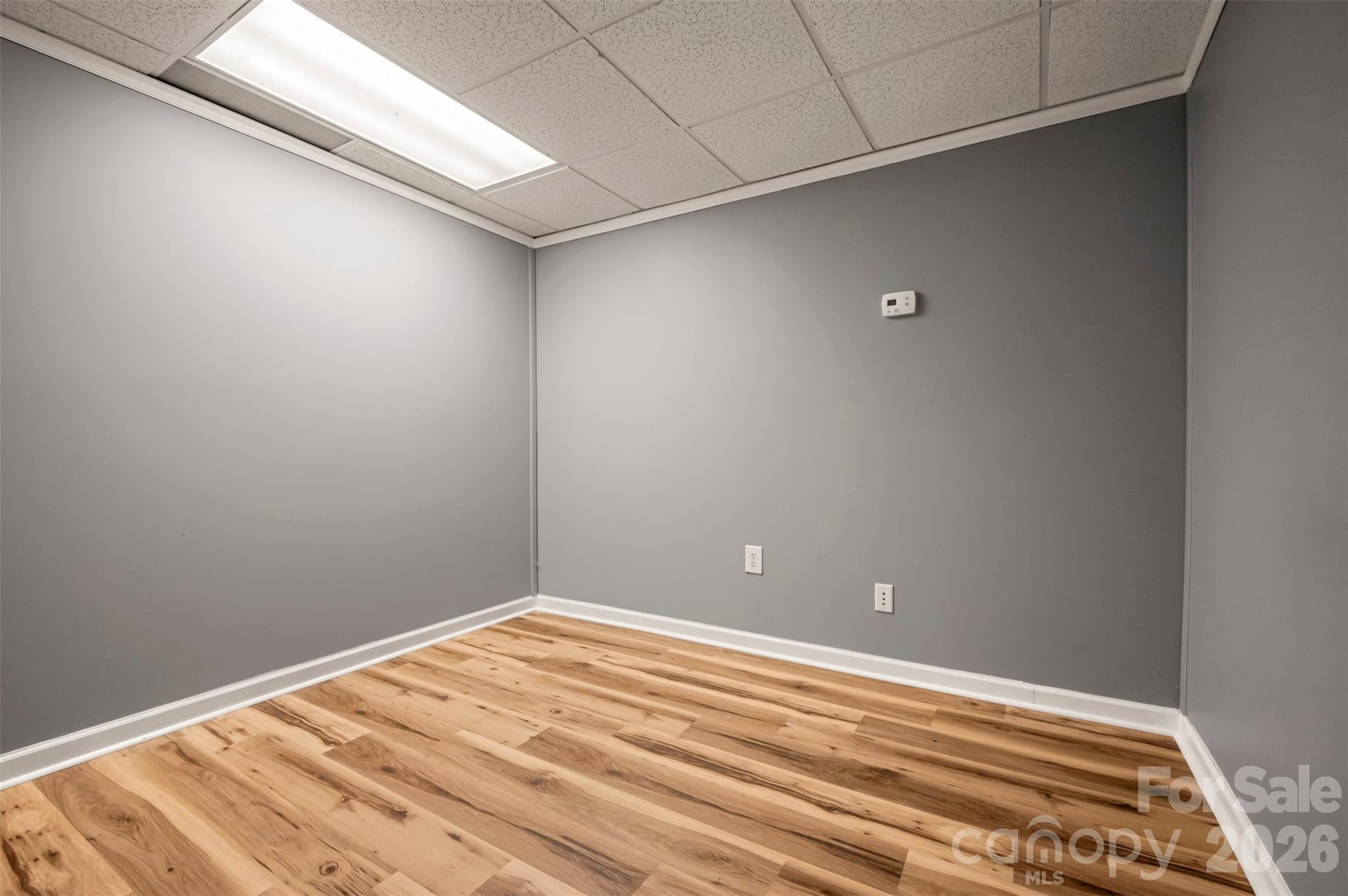 1840 Memorial Highway Property Photo 35
