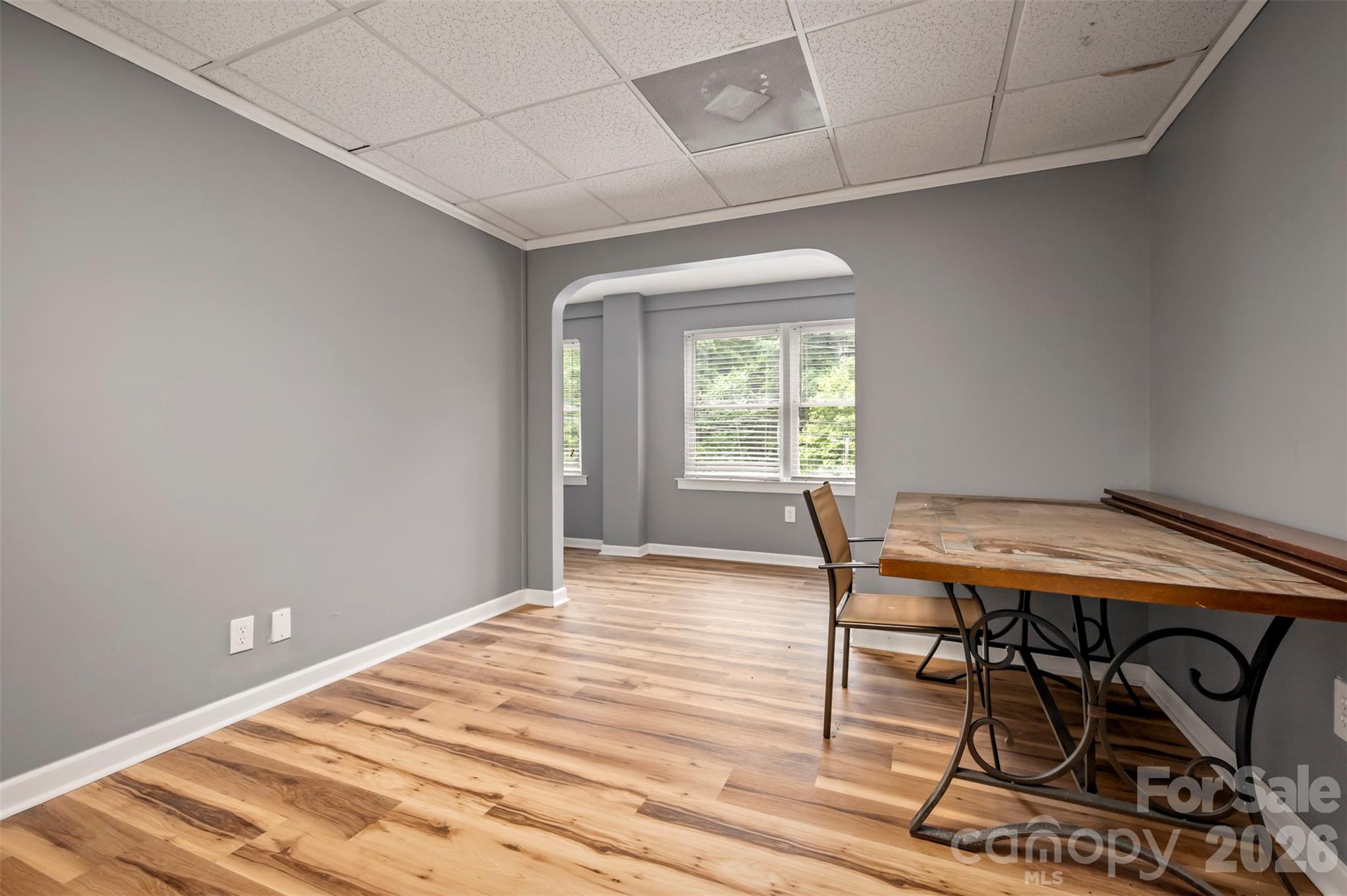 1840 Memorial Highway Property Photo 36
