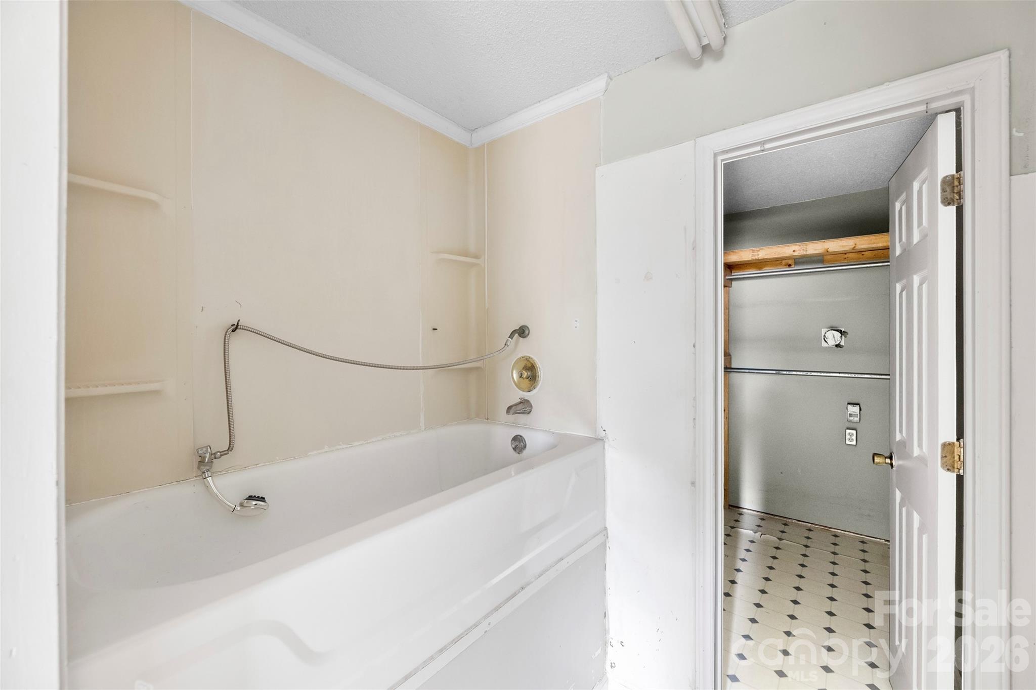 3835 Beaty Road Property Photo 19