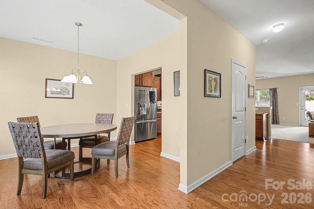 4806 Tradd Circle Property Photo 3