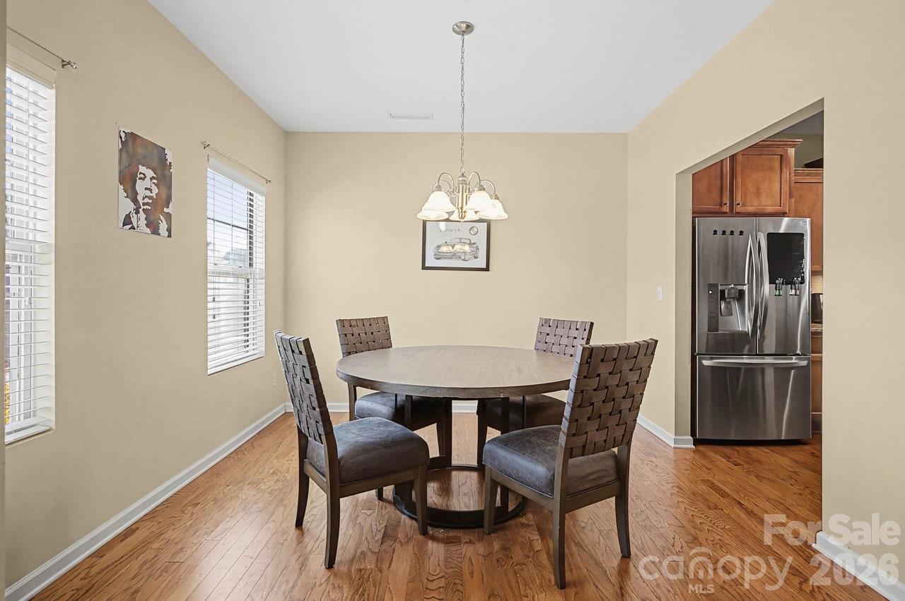 4806 Tradd Circle Property Photo 4