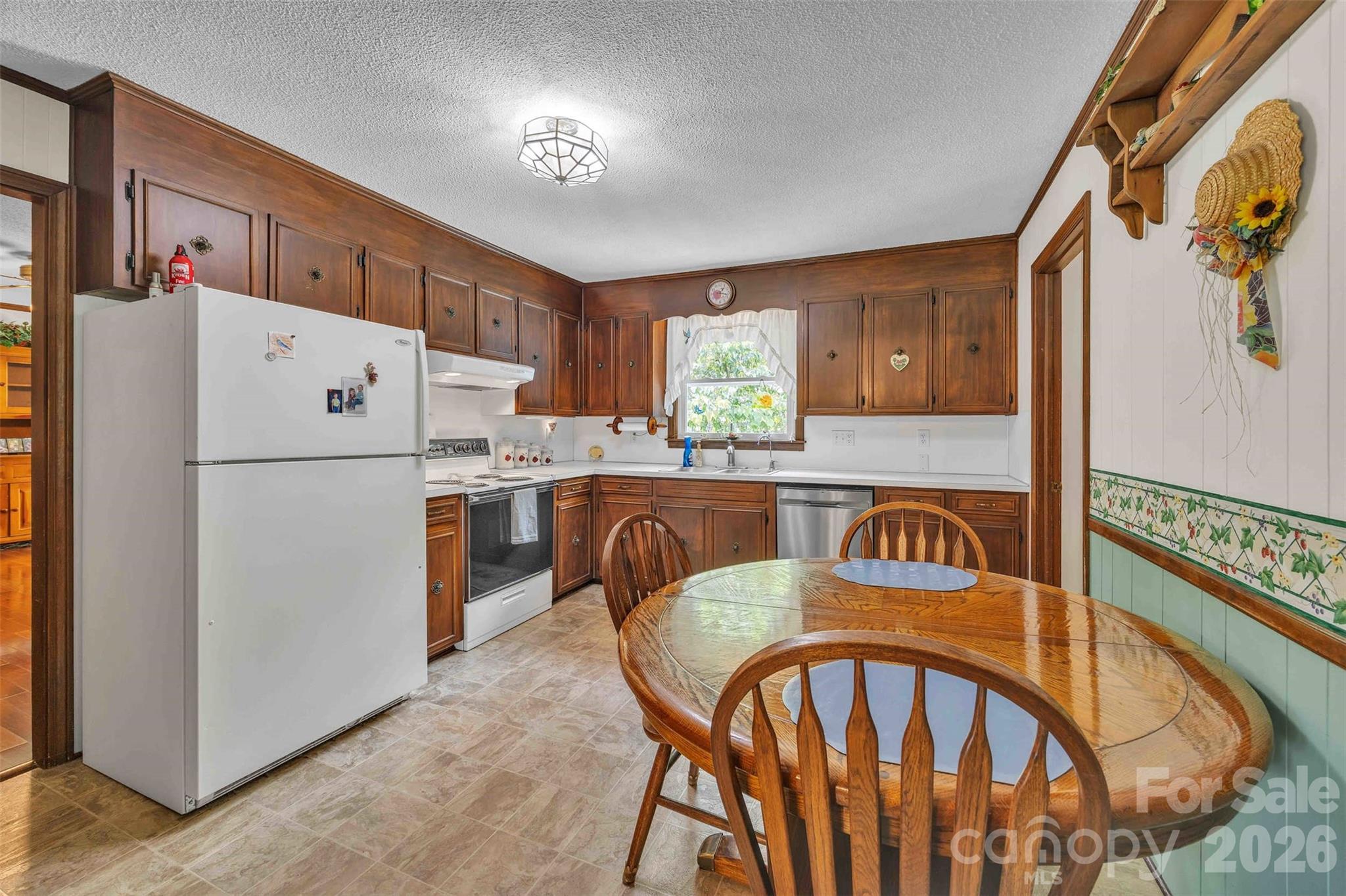137 Proust Road Property Photo 11
