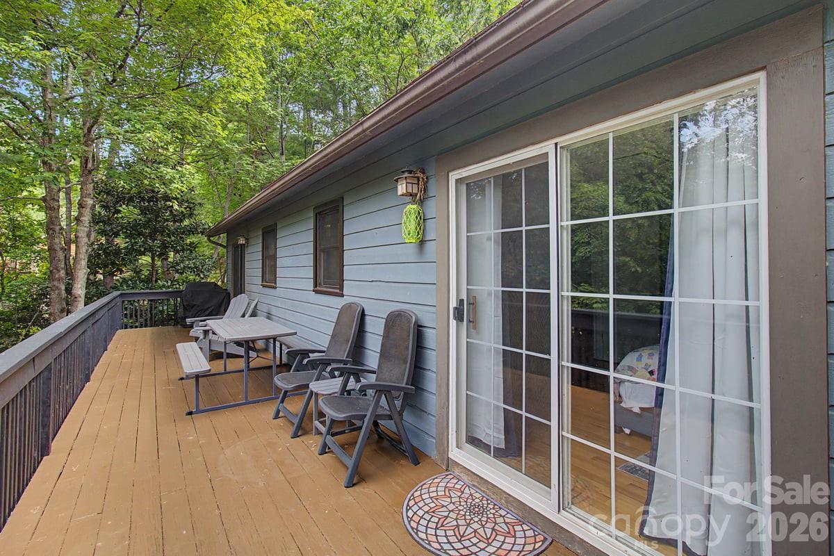 30 Whipporwill Drive Property Photo 14