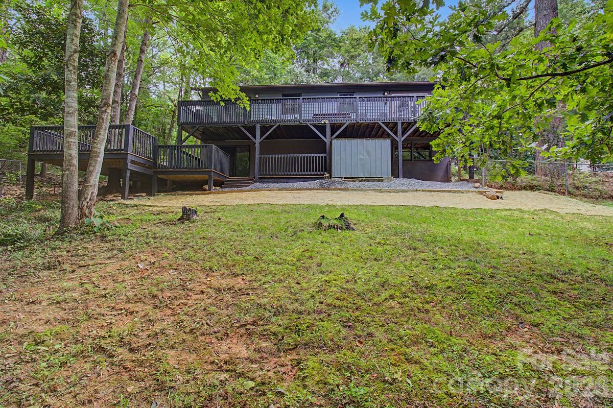 30 Whipporwill Drive Property Photo 16