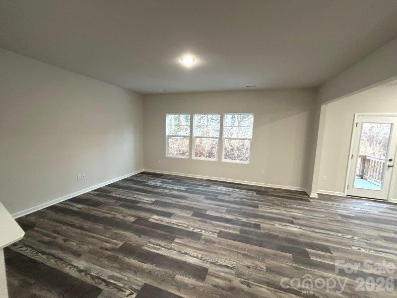 5155 Mark Drive Property Photo 3