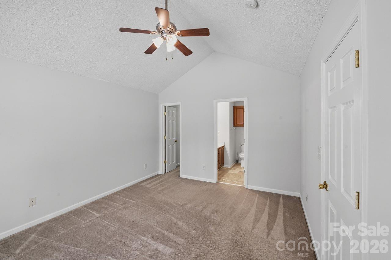 8221 Christmas Court Property Photo 14