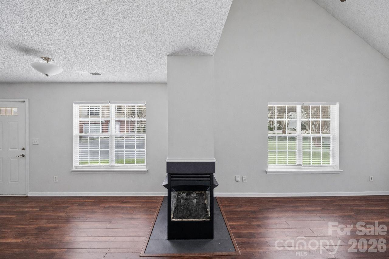 8221 Christmas Court Property Photo 19