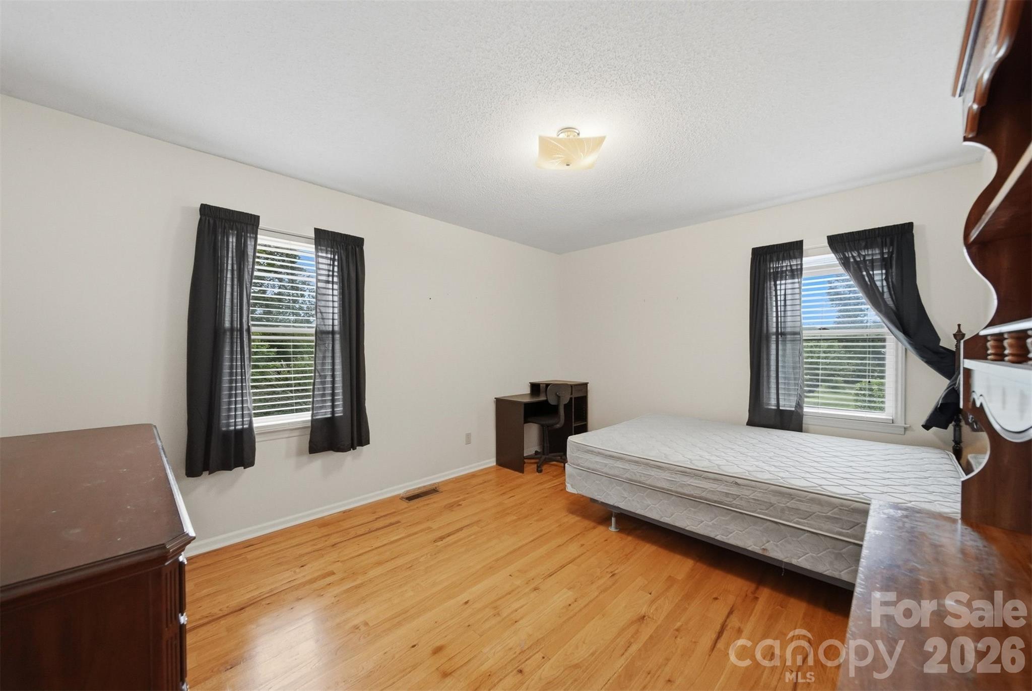 3882 Shadowood Drive Property Photo 19